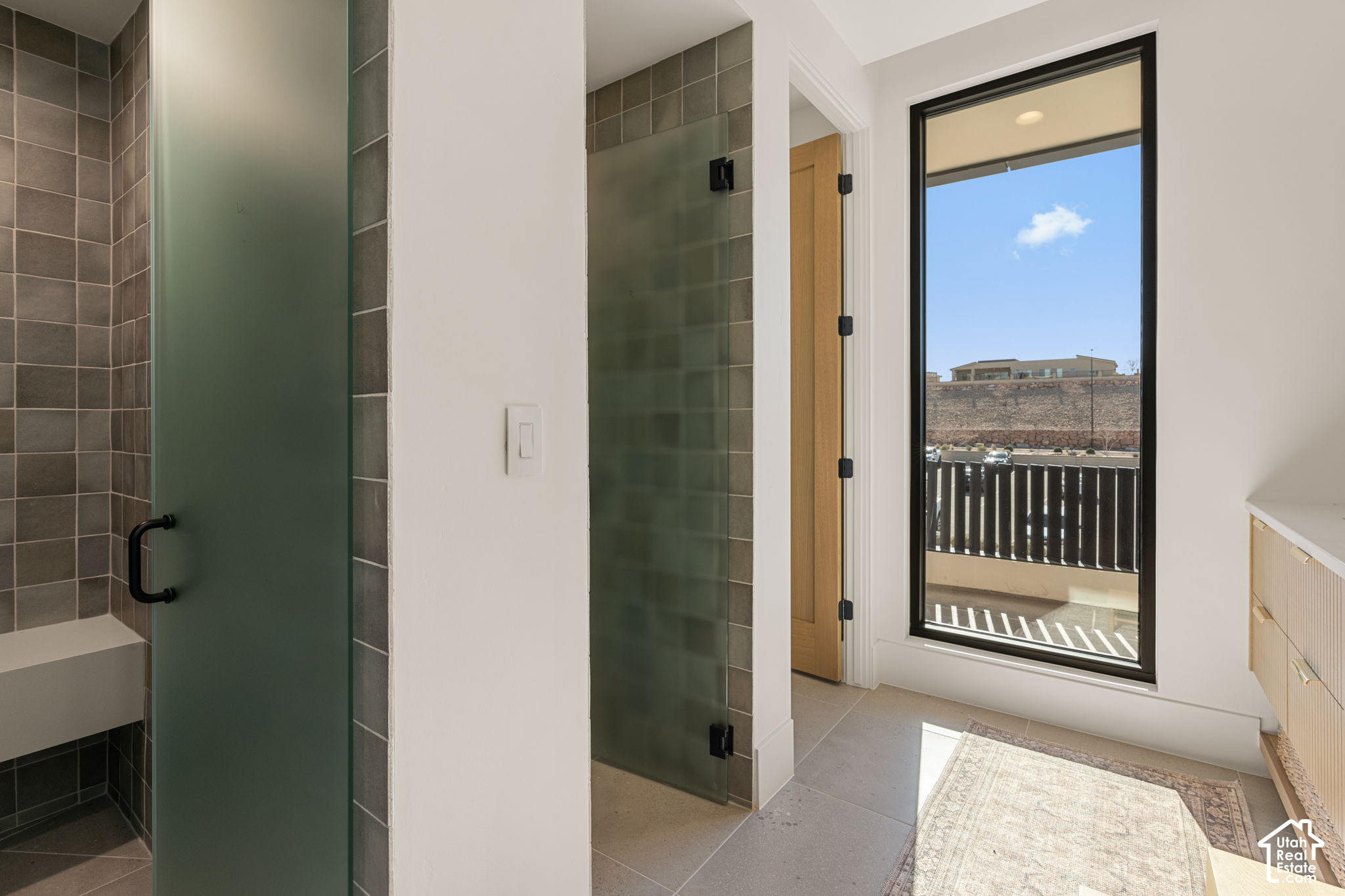 main property photo 103