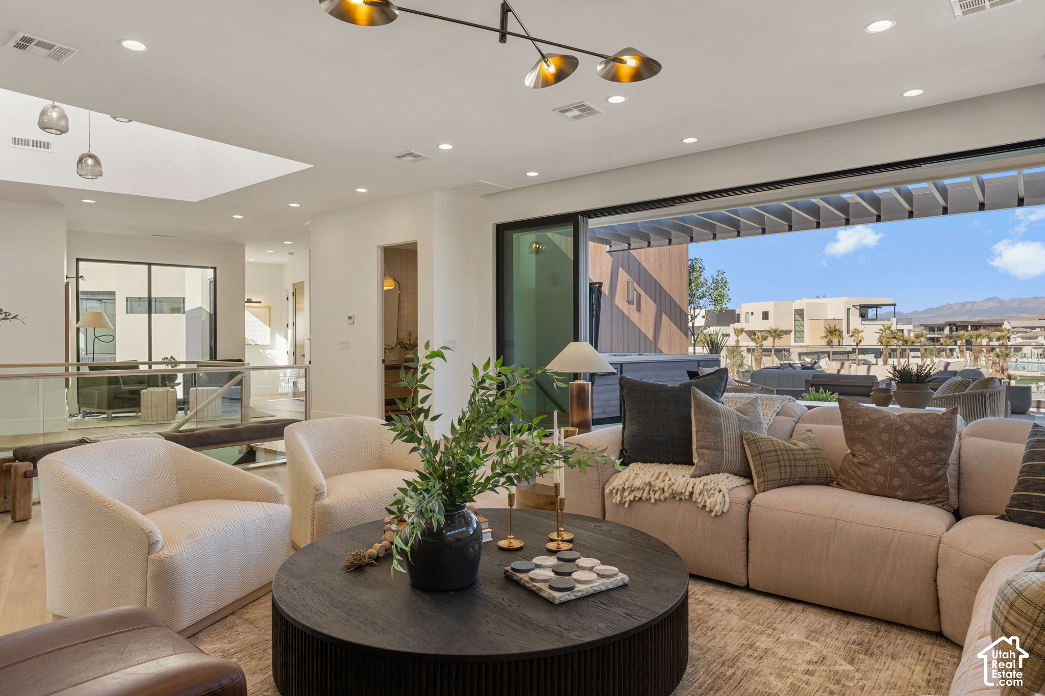 main property photo 68