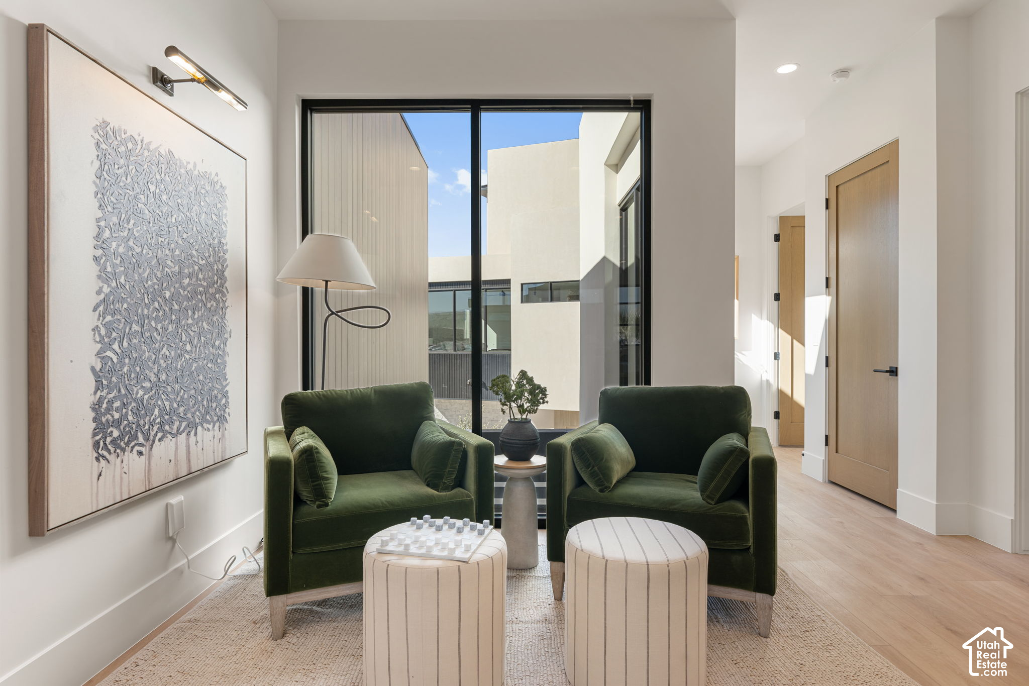 main property photo 79