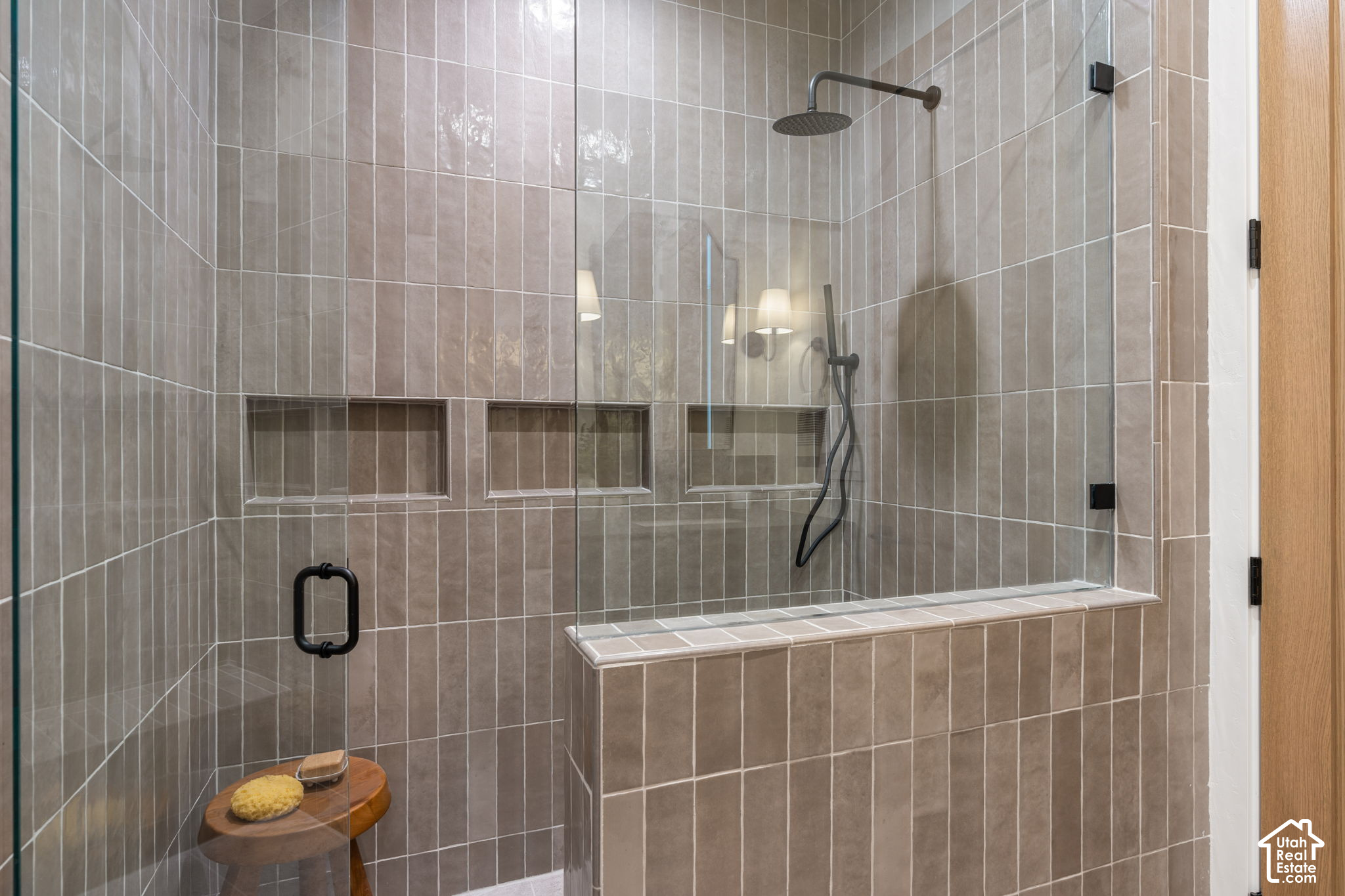 main property photo 82