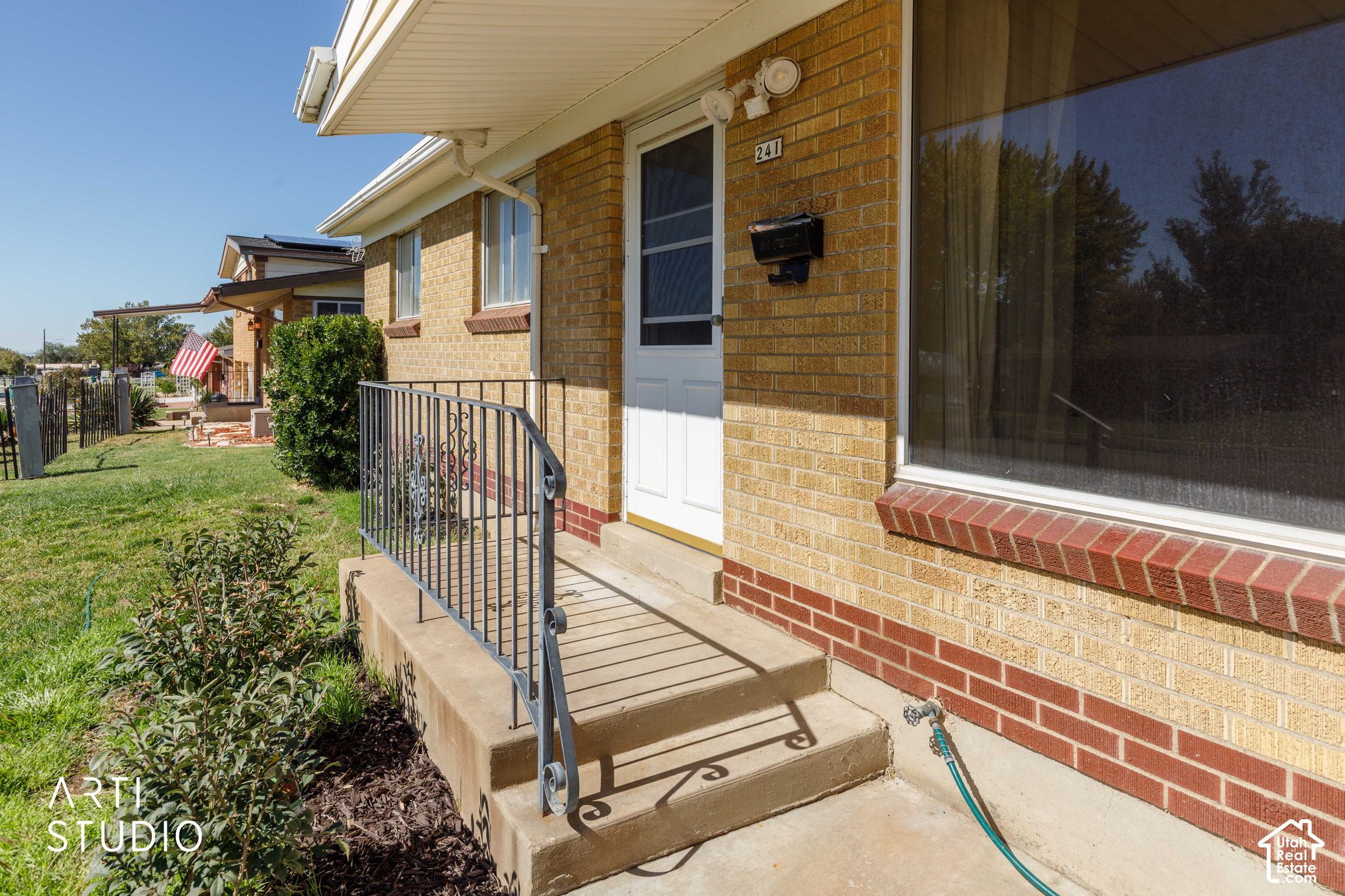 main property photo 4