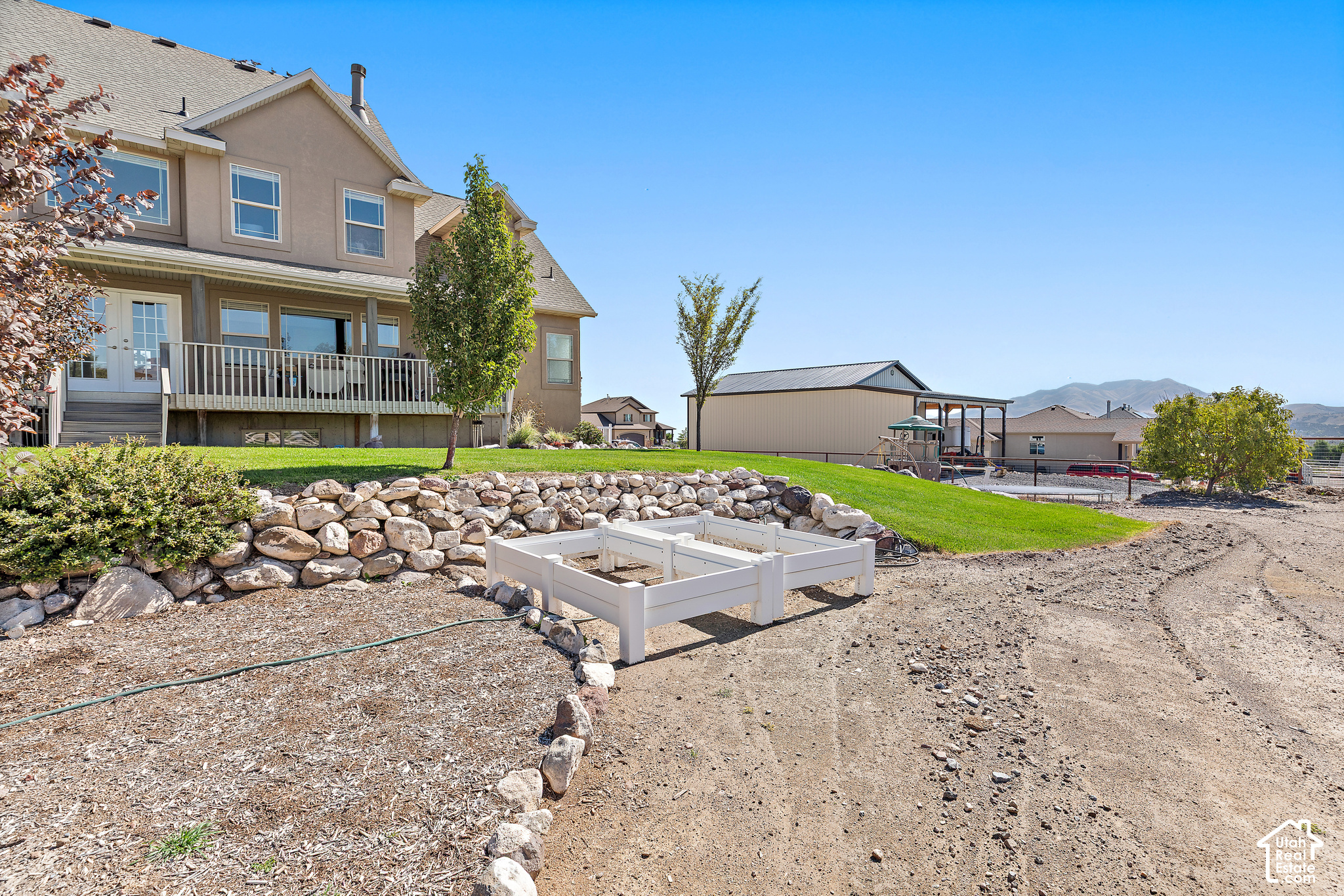 main property photo 64