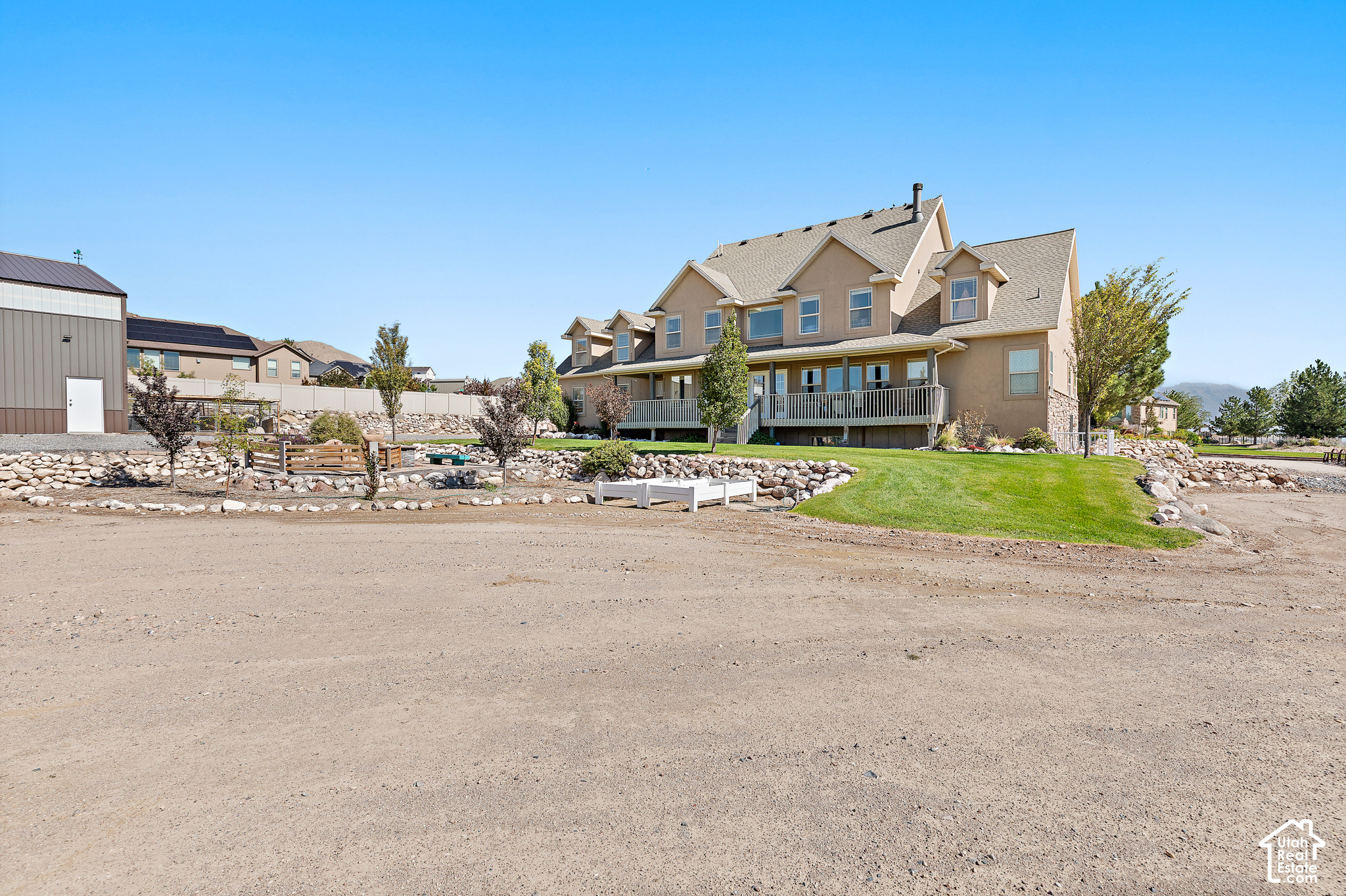 main property photo 72