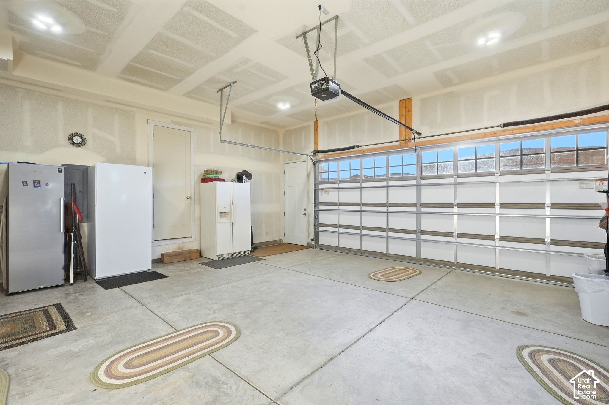 main property photo 81