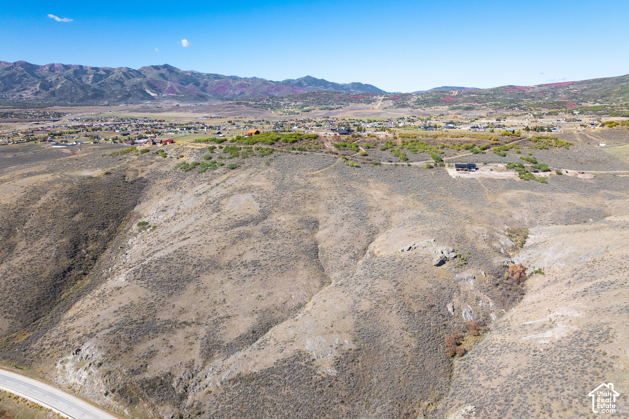 main property photo 7