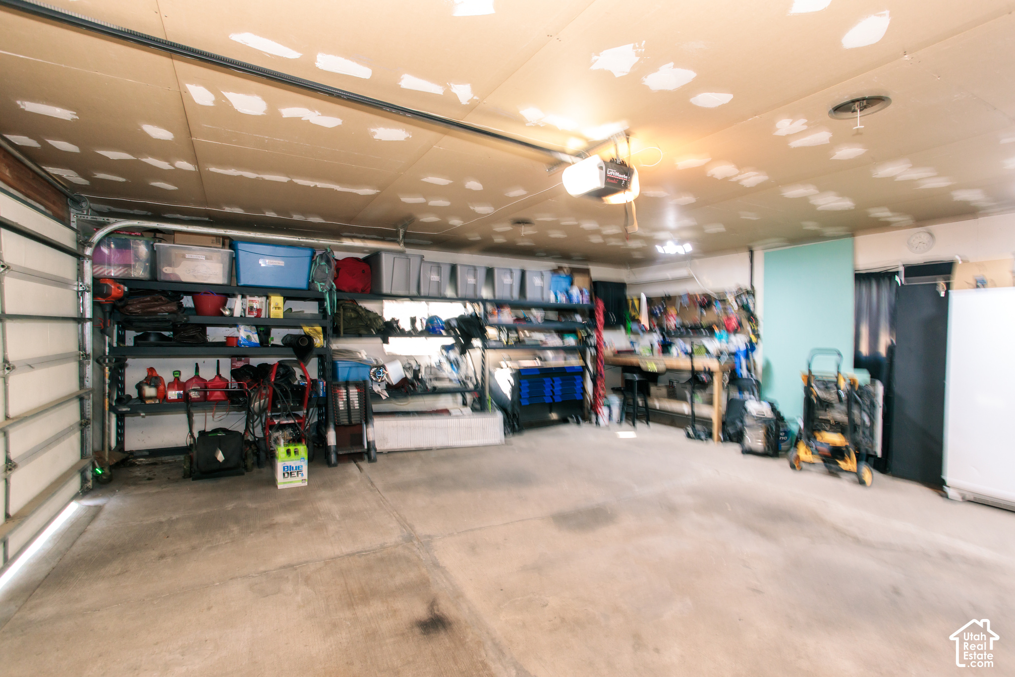 main property photo 35