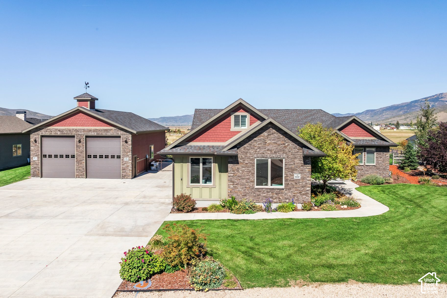 main property photo 56