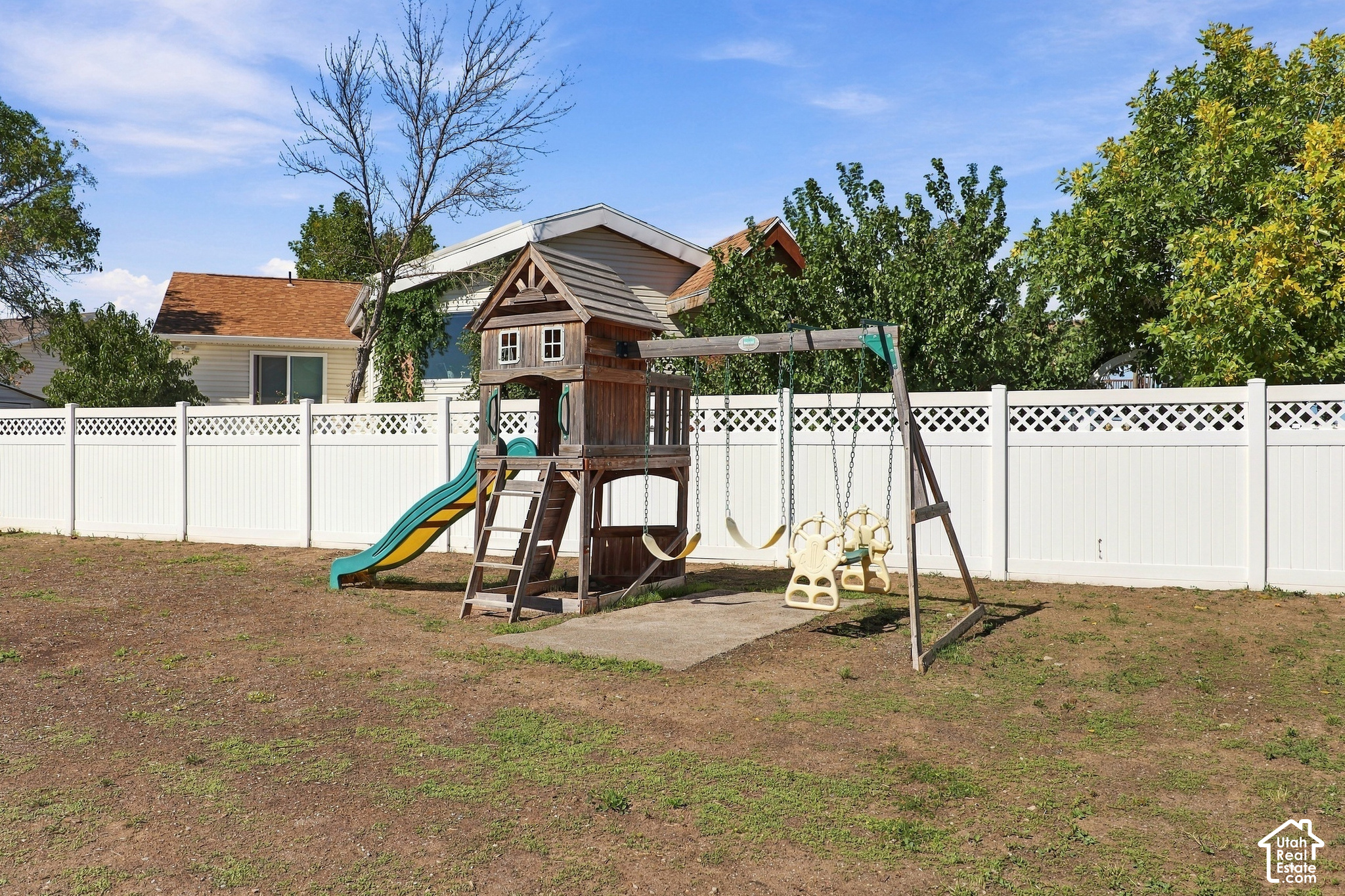 main property photo 59