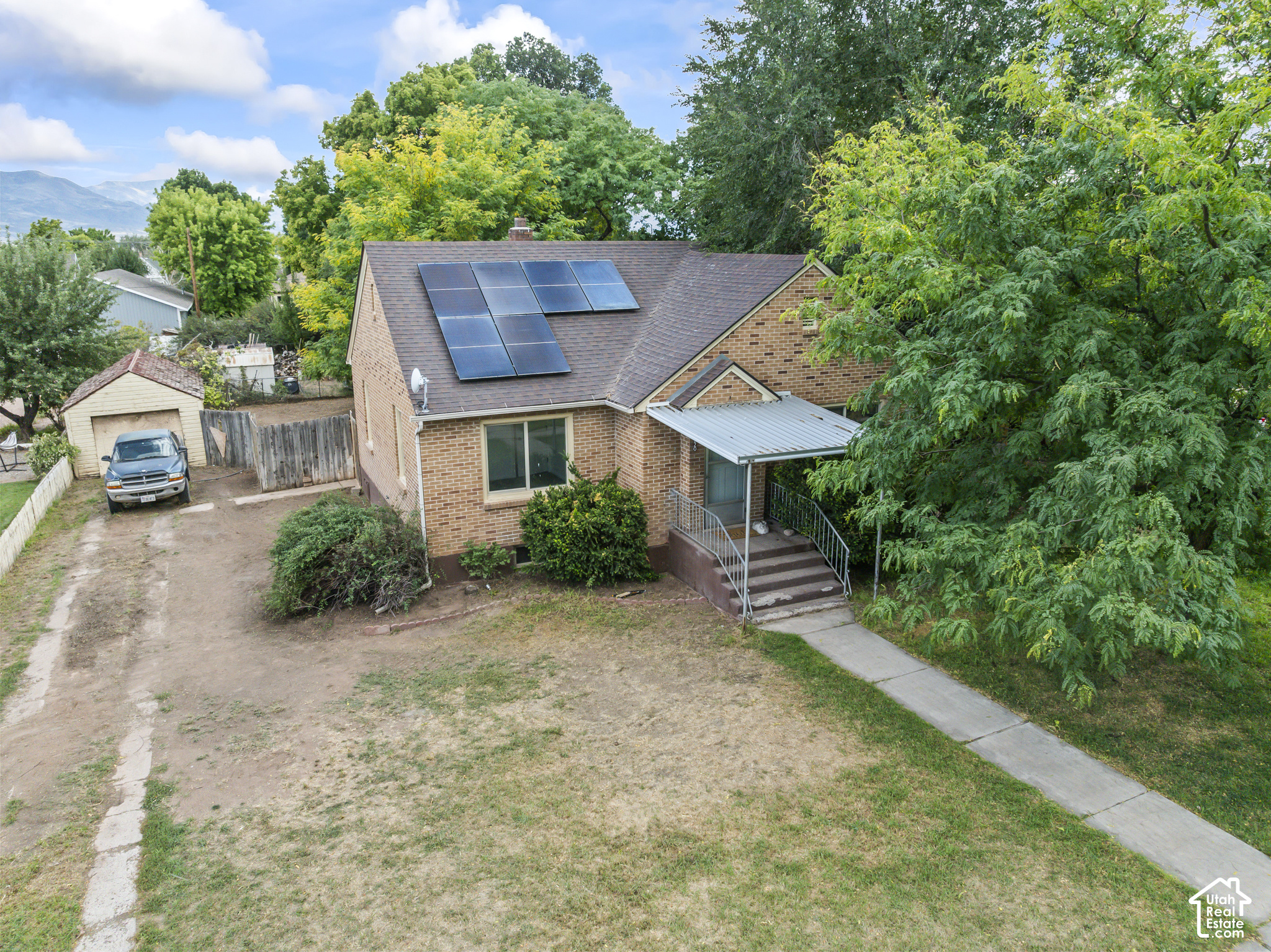 main property photo 38