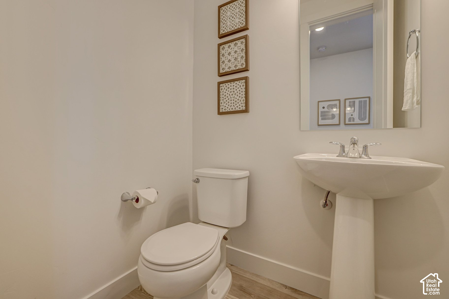 main property photo 20