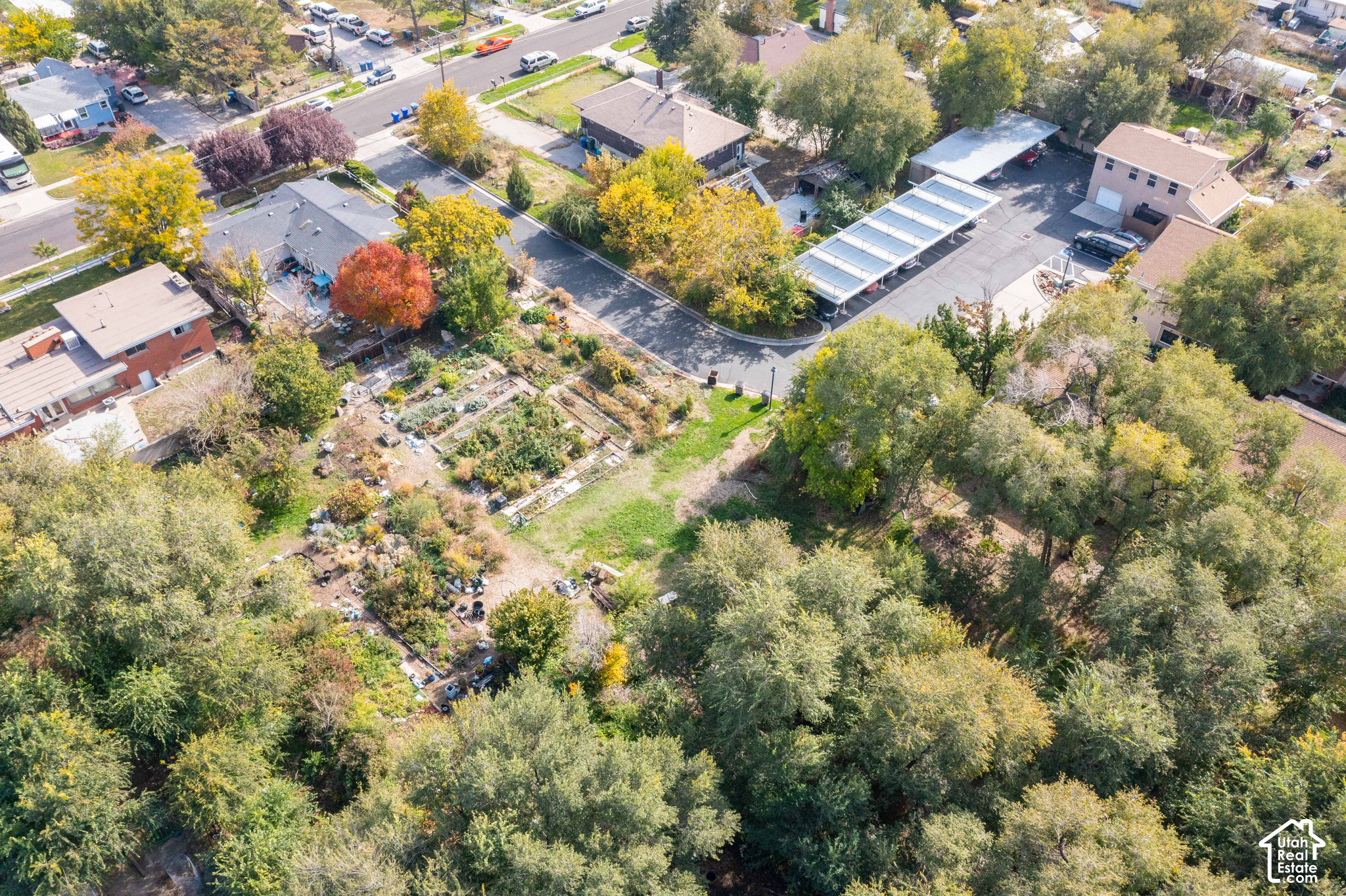 main property photo 51