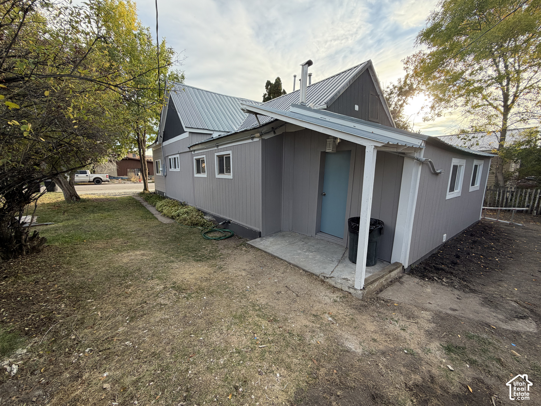 main property photo 50