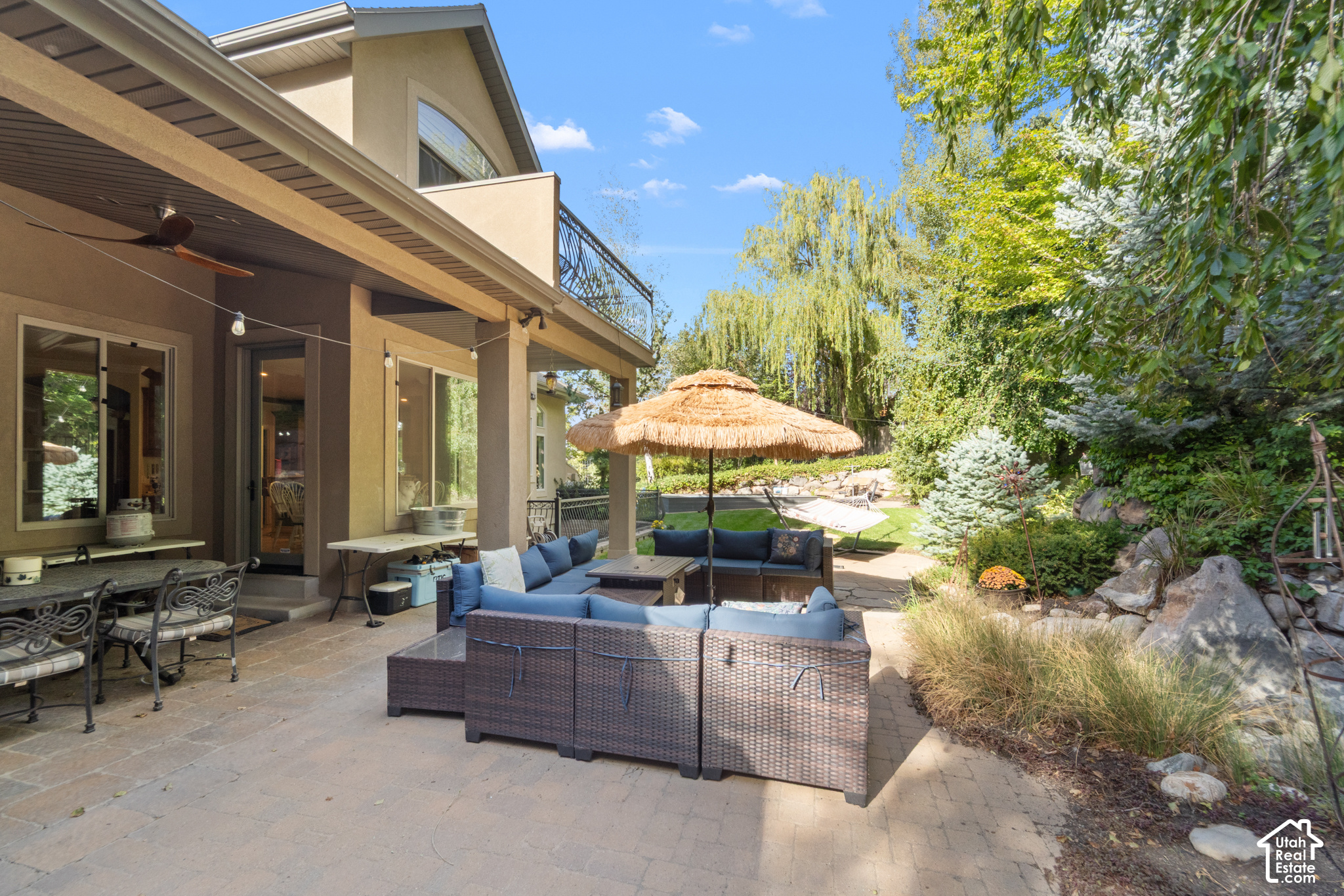 main property photo 14