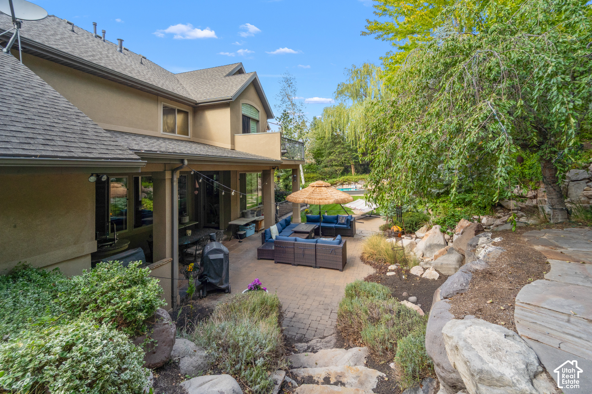 main property photo 15