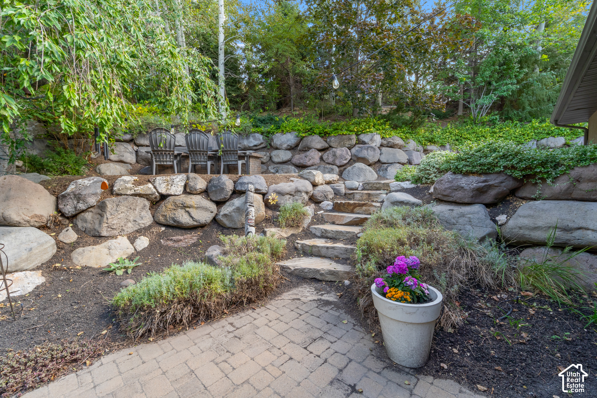 main property photo 77