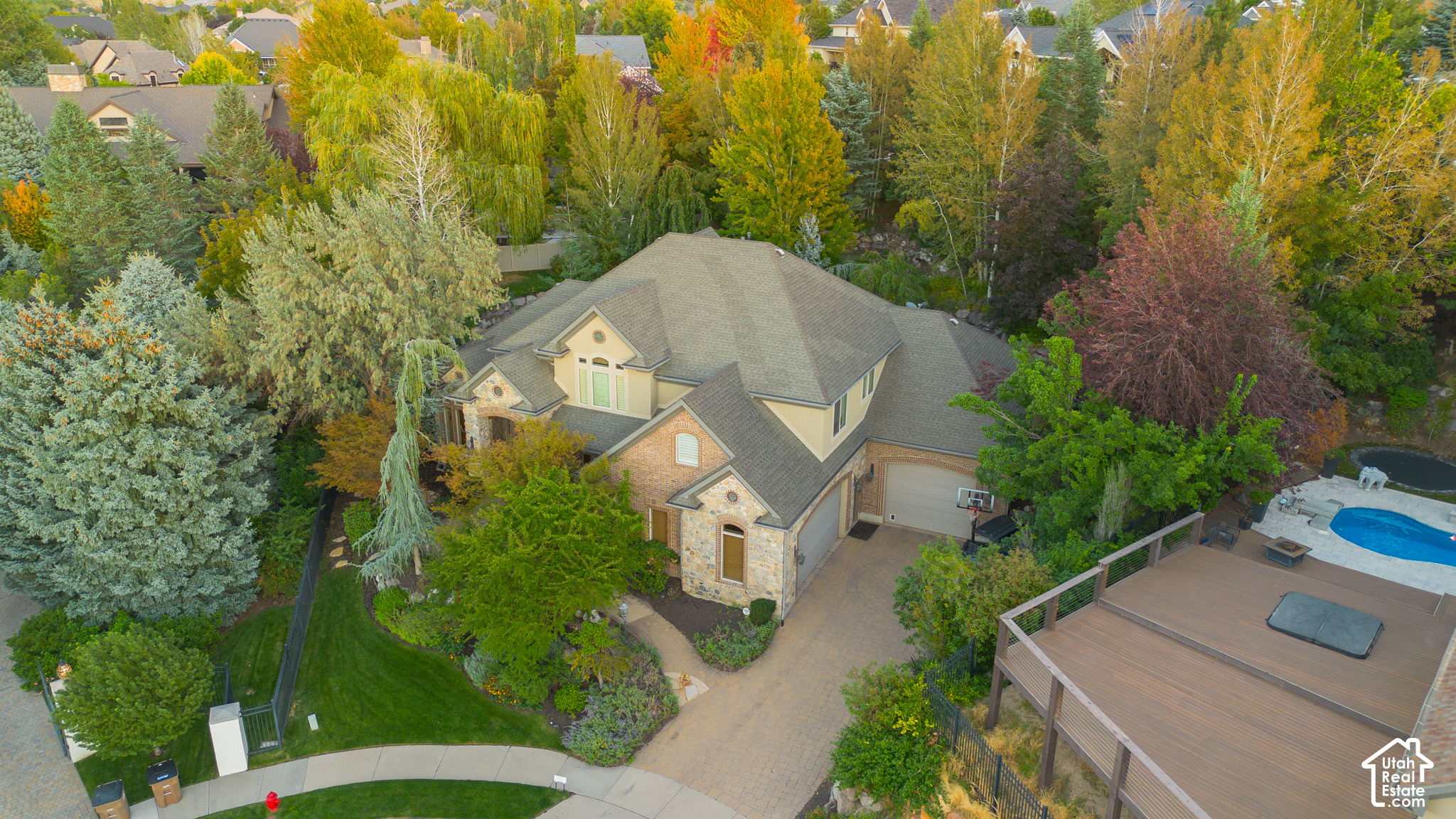 main property photo 94