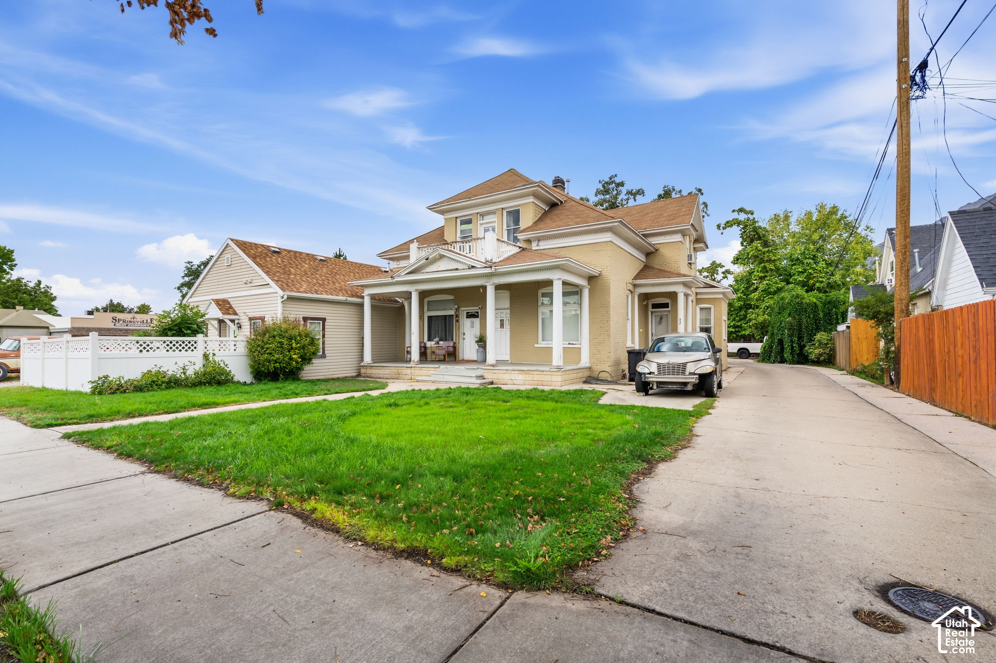 main property photo 2