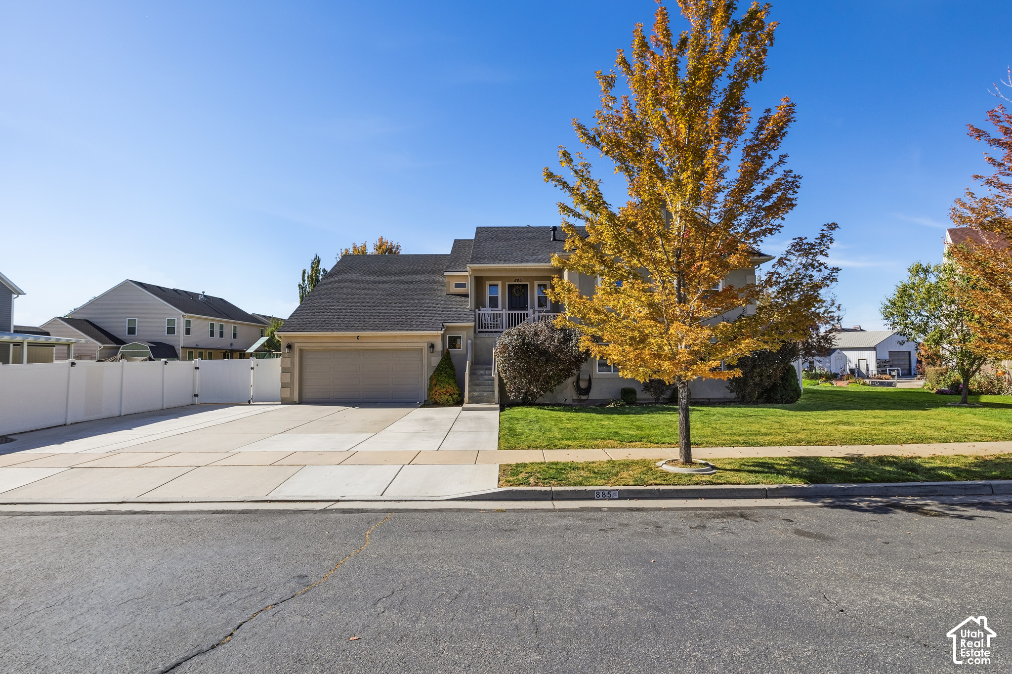 main property photo 2