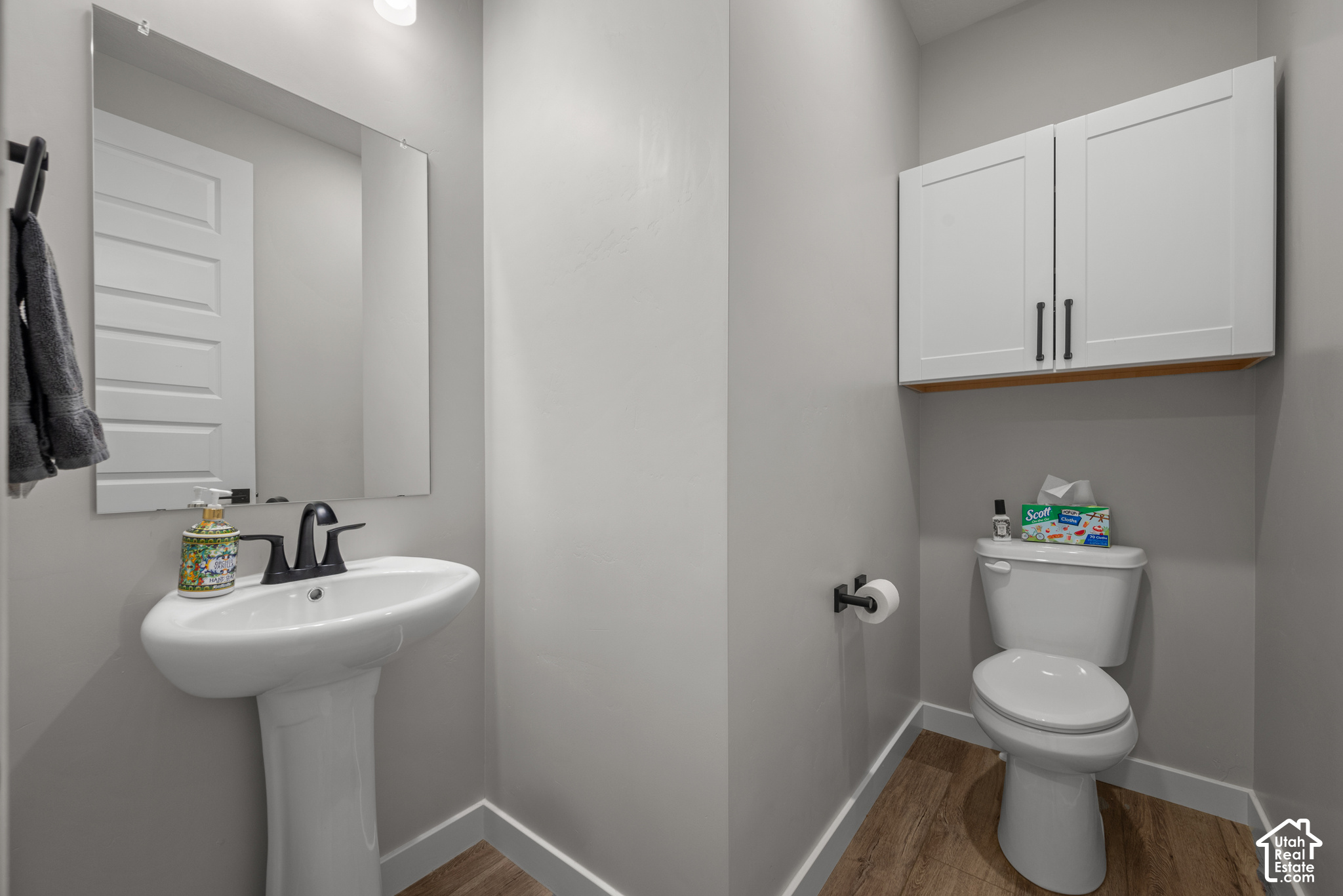 main property photo 16