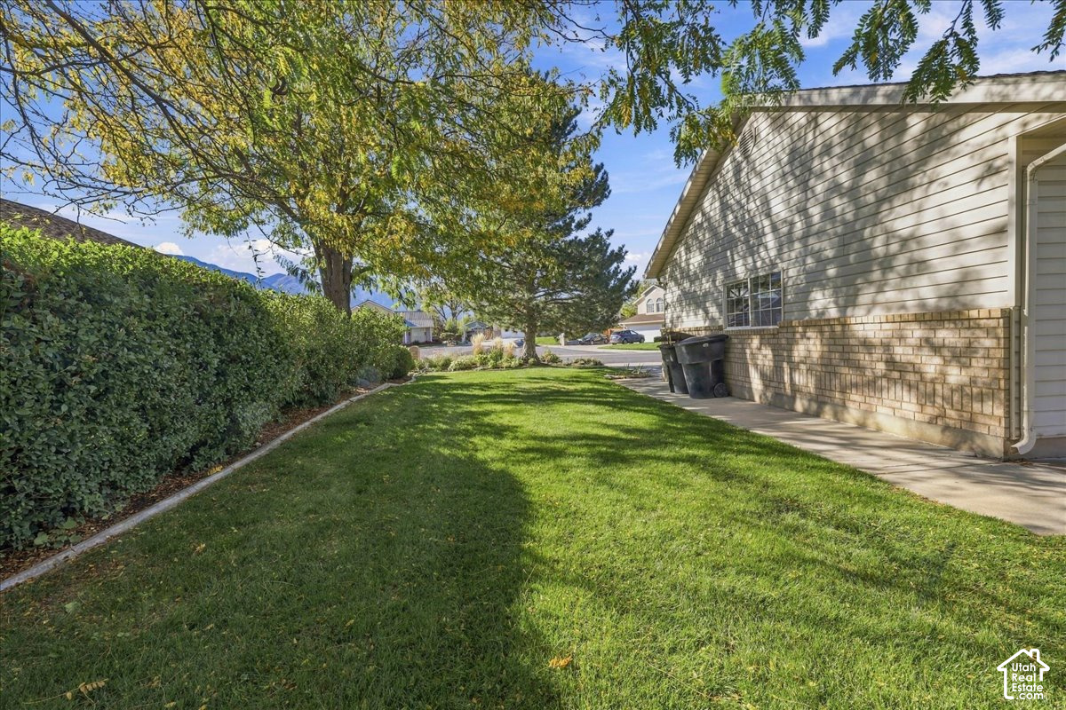 main property photo 59