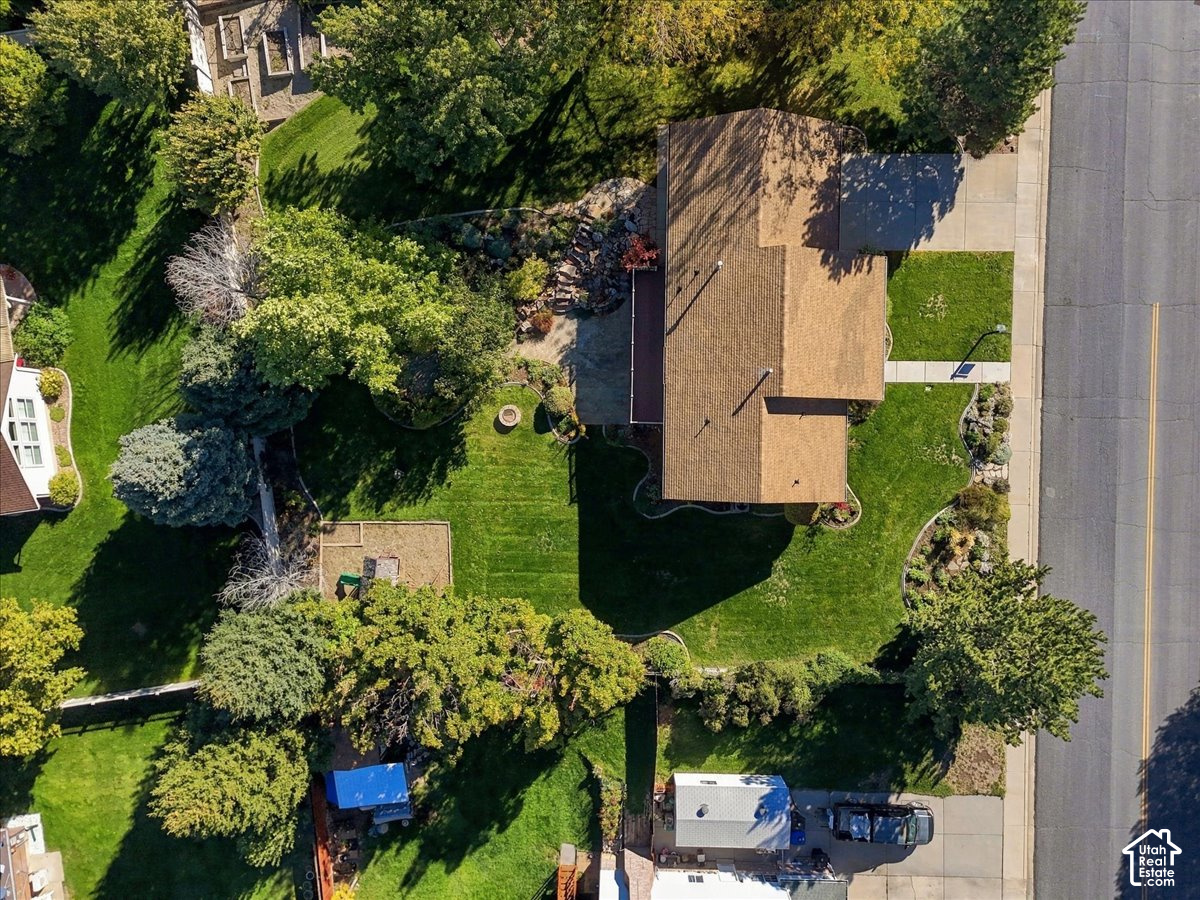 main property photo 64