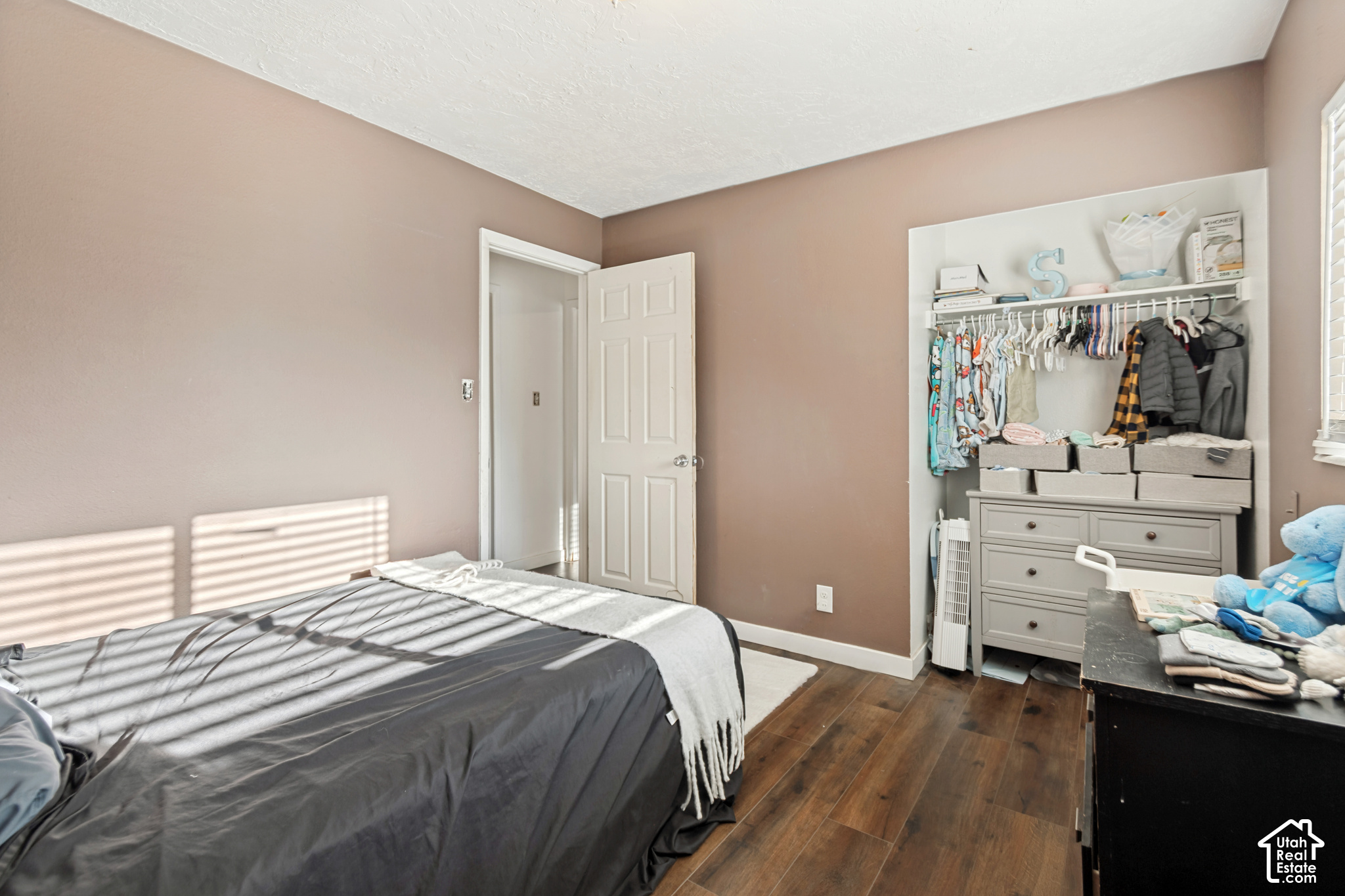 main property photo 20