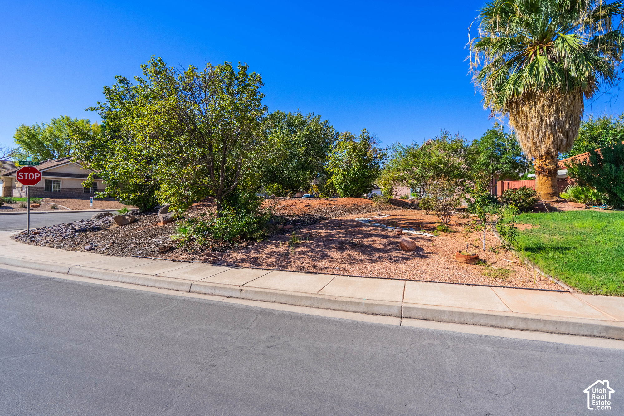 main property photo 10