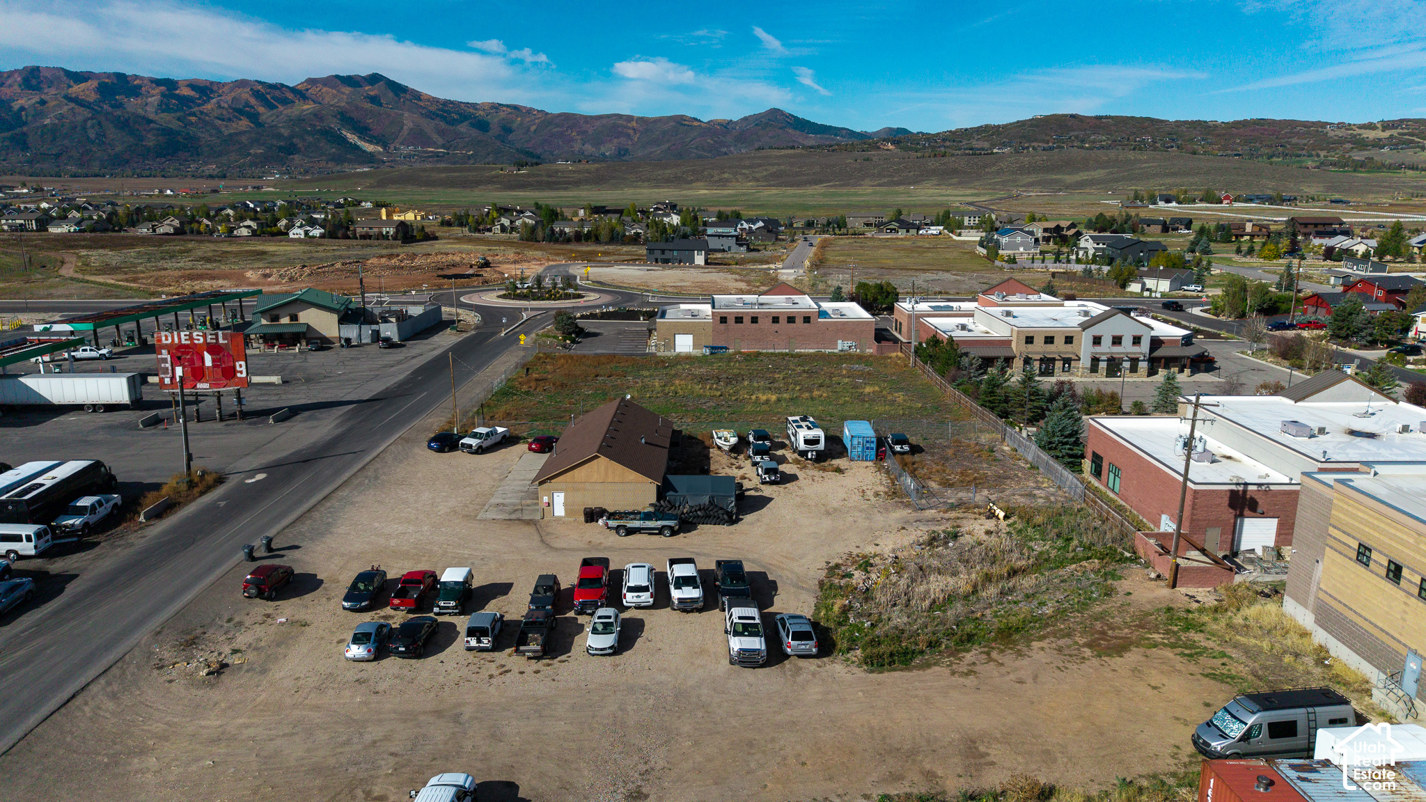 main property photo 17