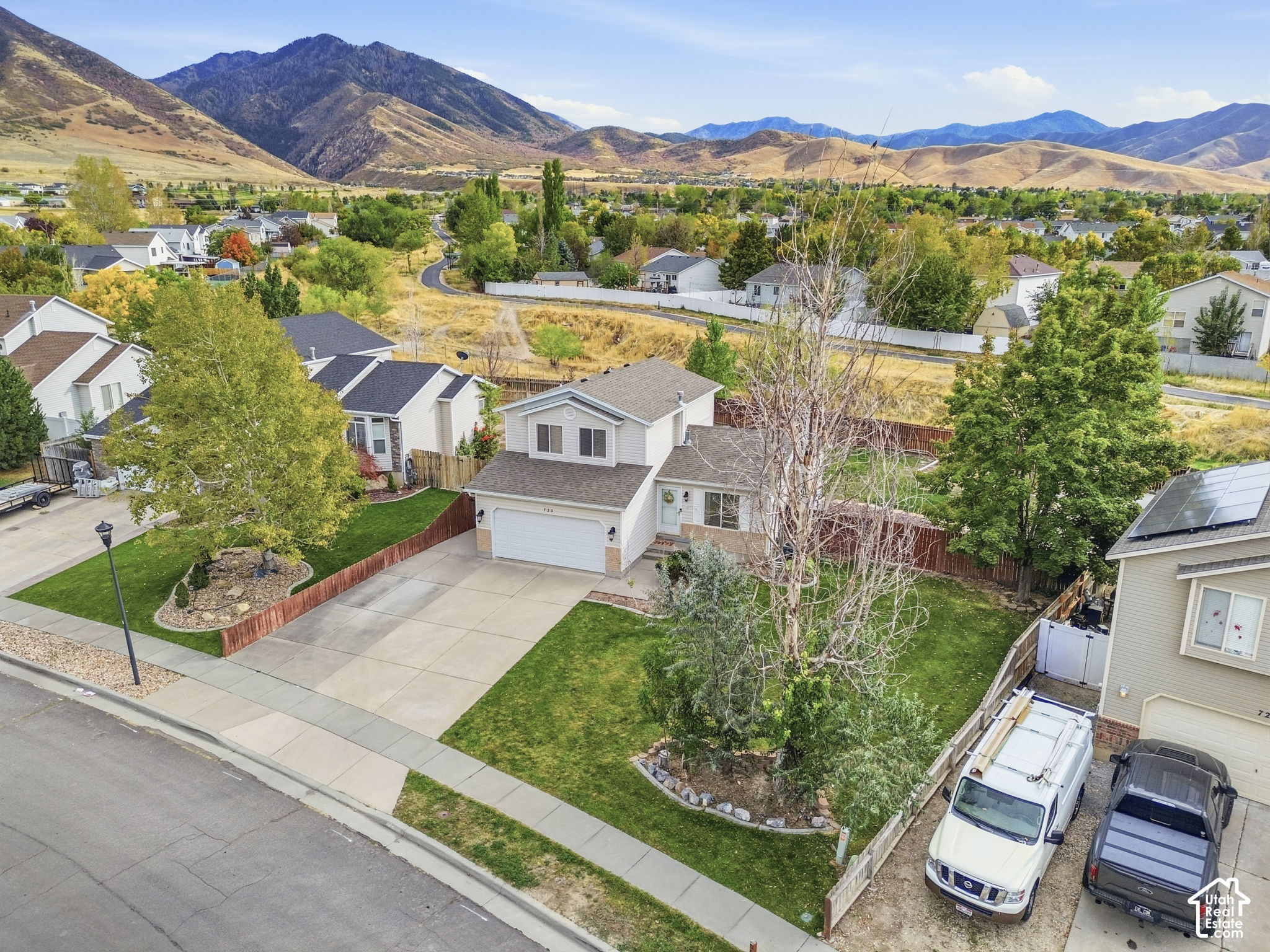 main property photo 5