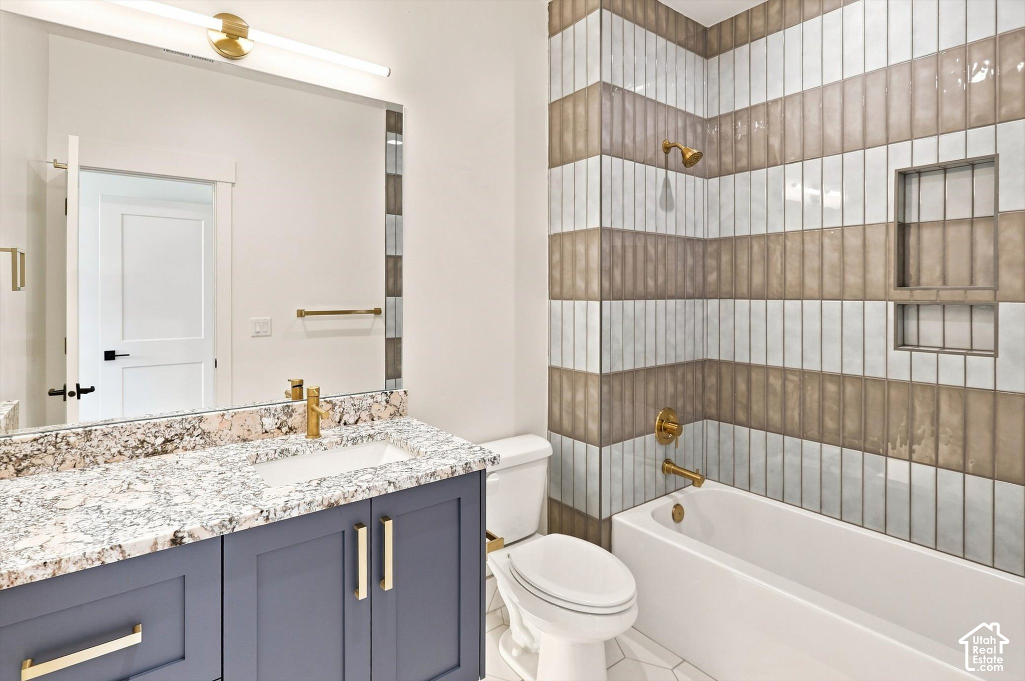 main property photo 72