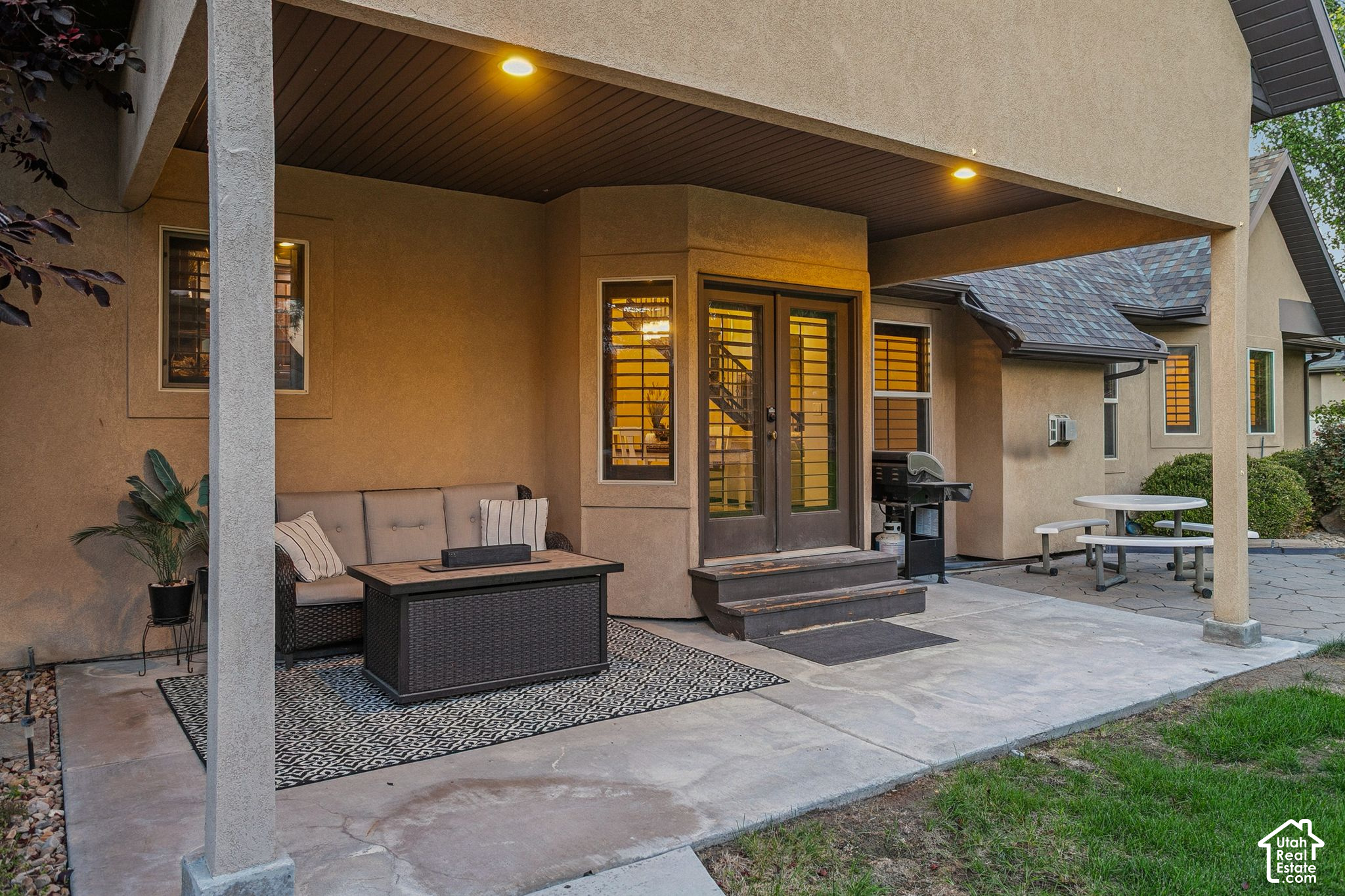 main property photo 59