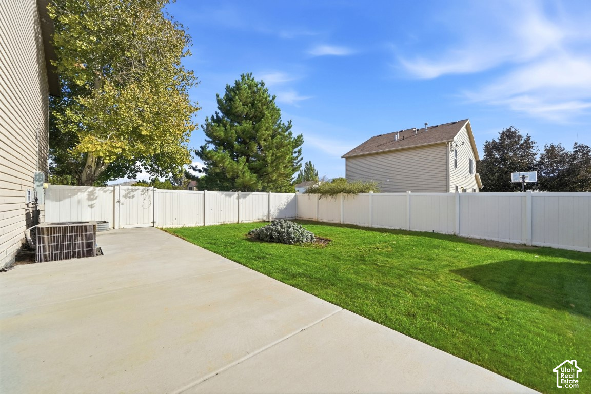 main property photo 31