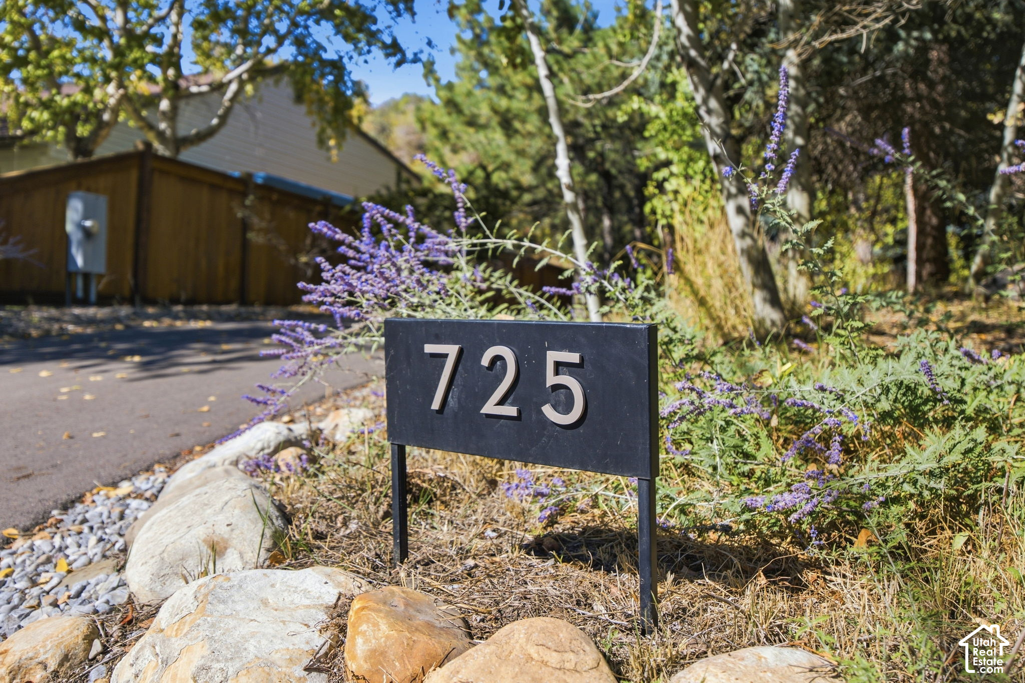main property photo 90