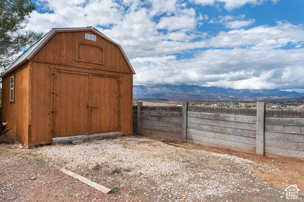 main property photo 40