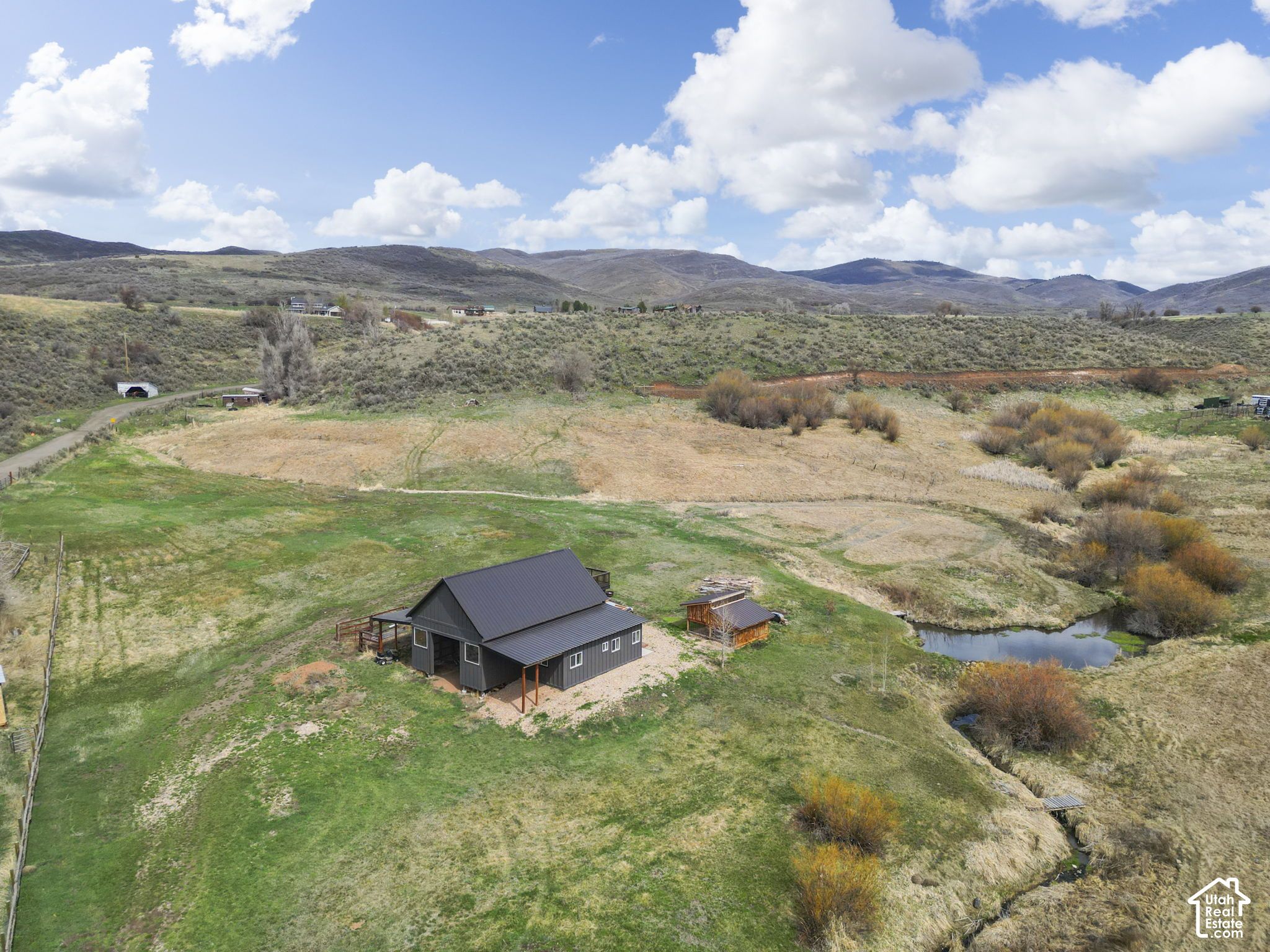 main property photo 23
