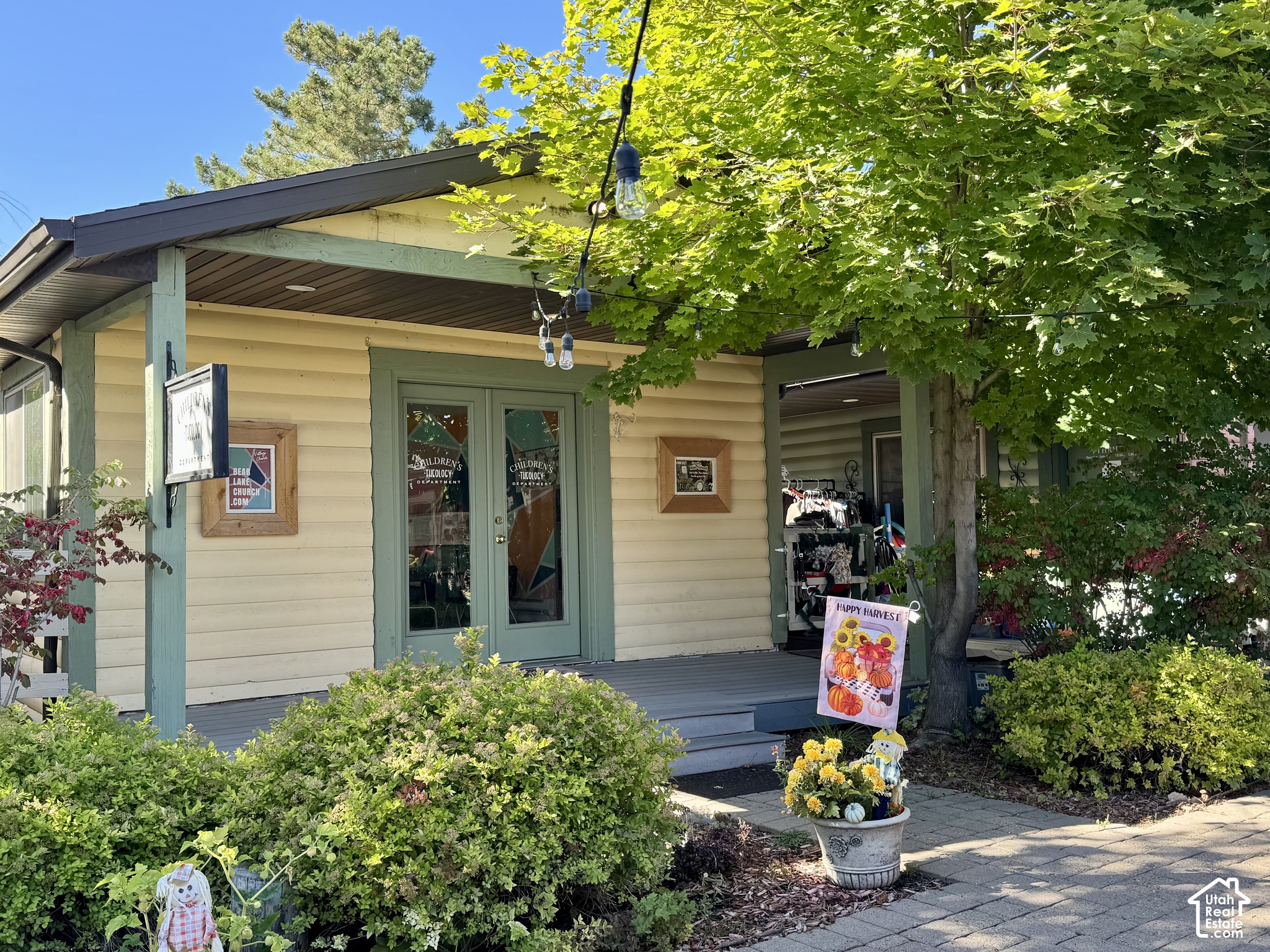 main property photo 8
