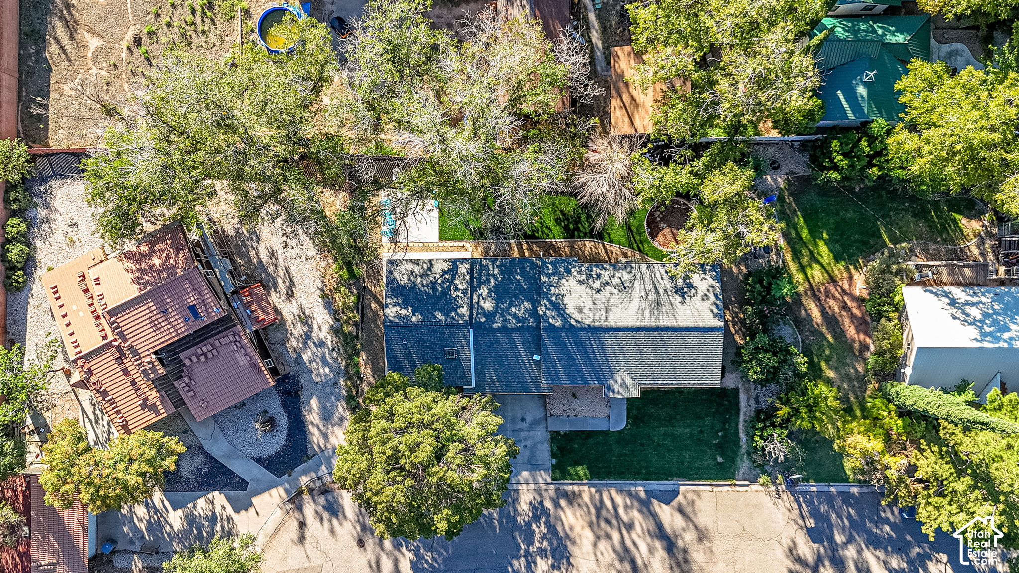 main property photo 54