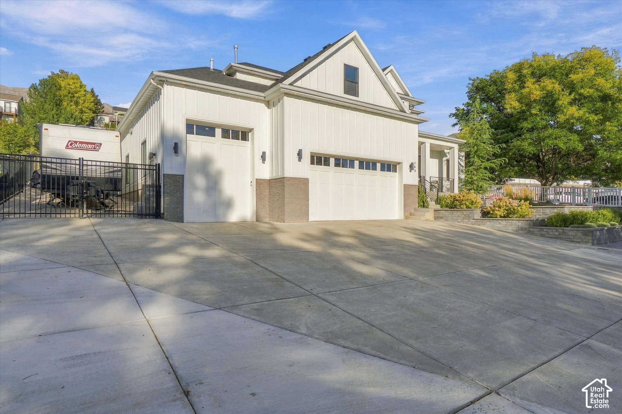 main property photo 70