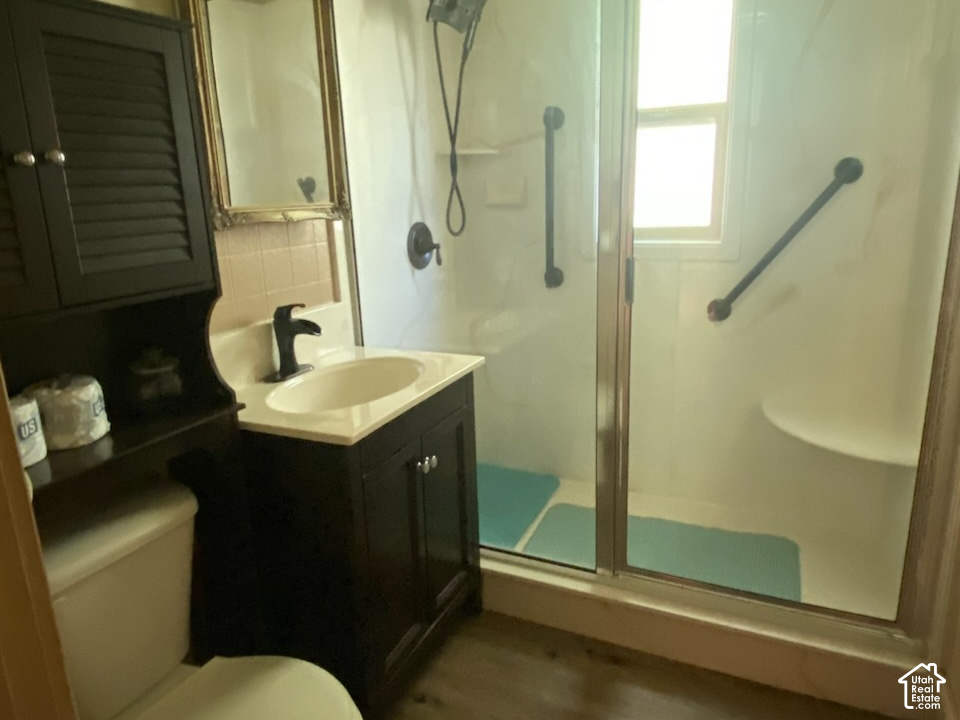 main property photo 15