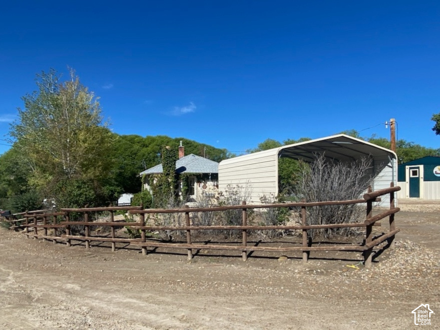 main property photo 37