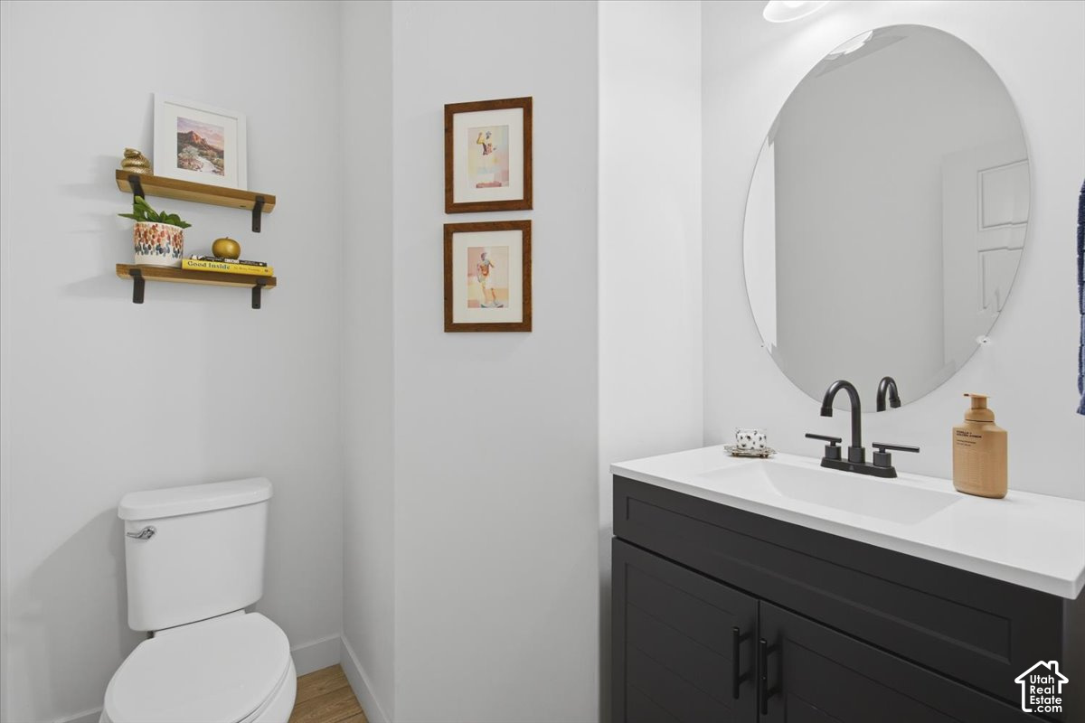 main property photo 13