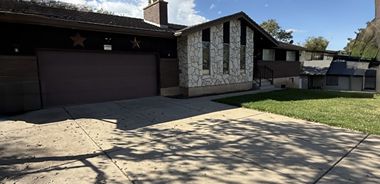 image of property with 6 Bed | 3 Bath | 3,410 Sqft