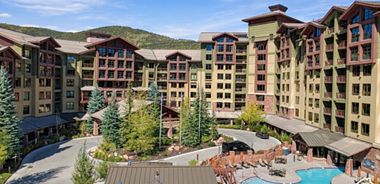 image of property with 1 Bed | 1 Bath | 766 Sqft