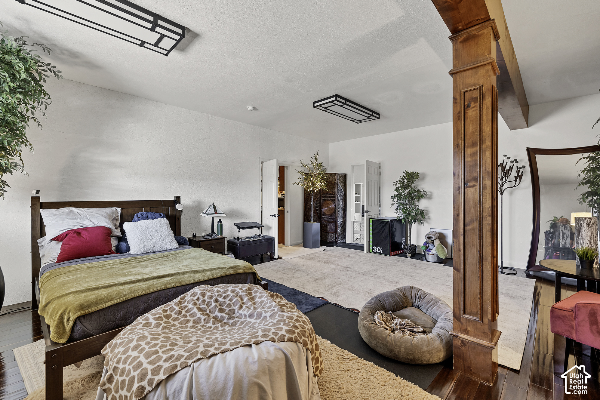 main property photo 58