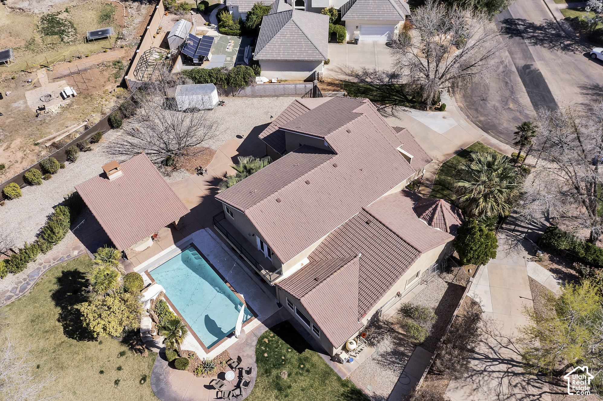 main property photo 86