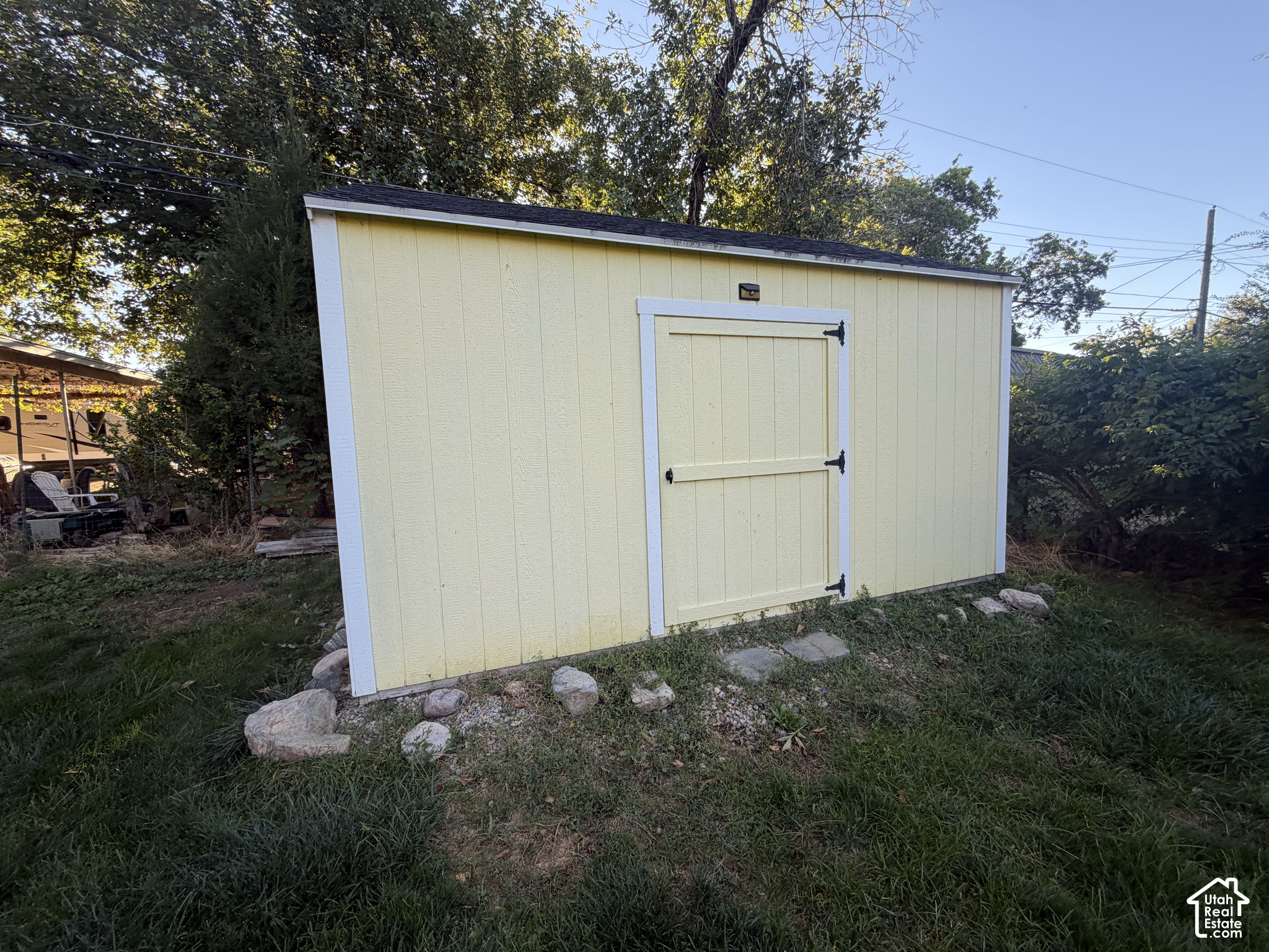 main property photo 15