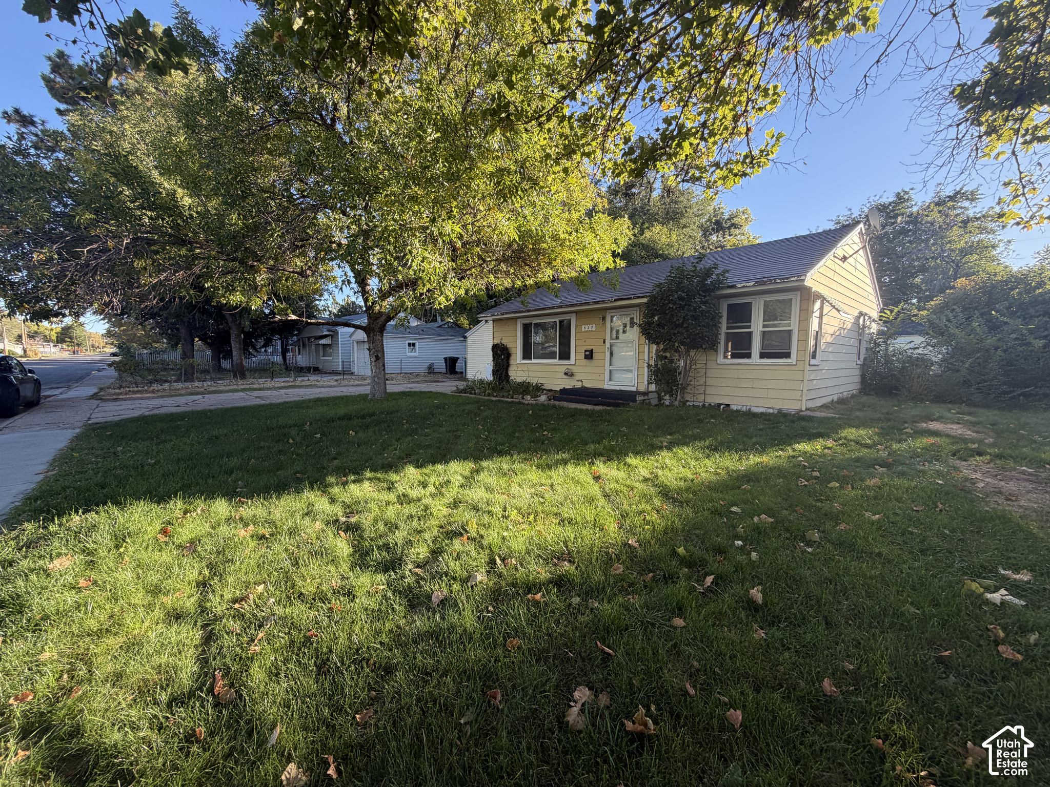 main property photo 2