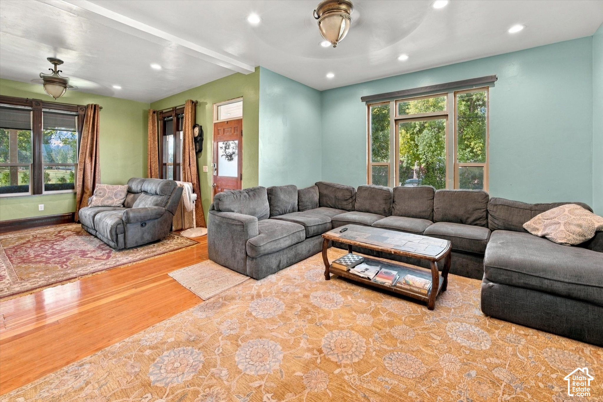 main property photo 27