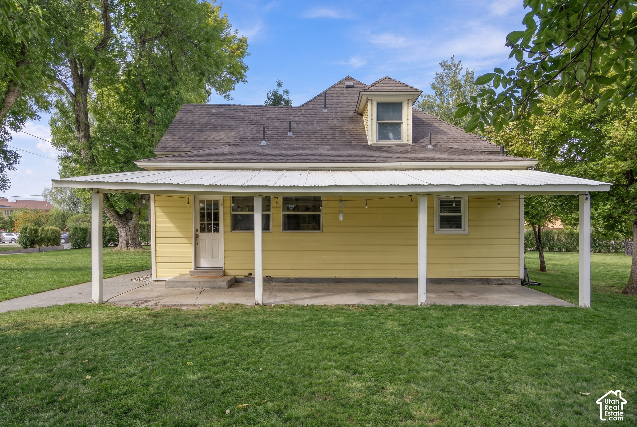 main property photo 7