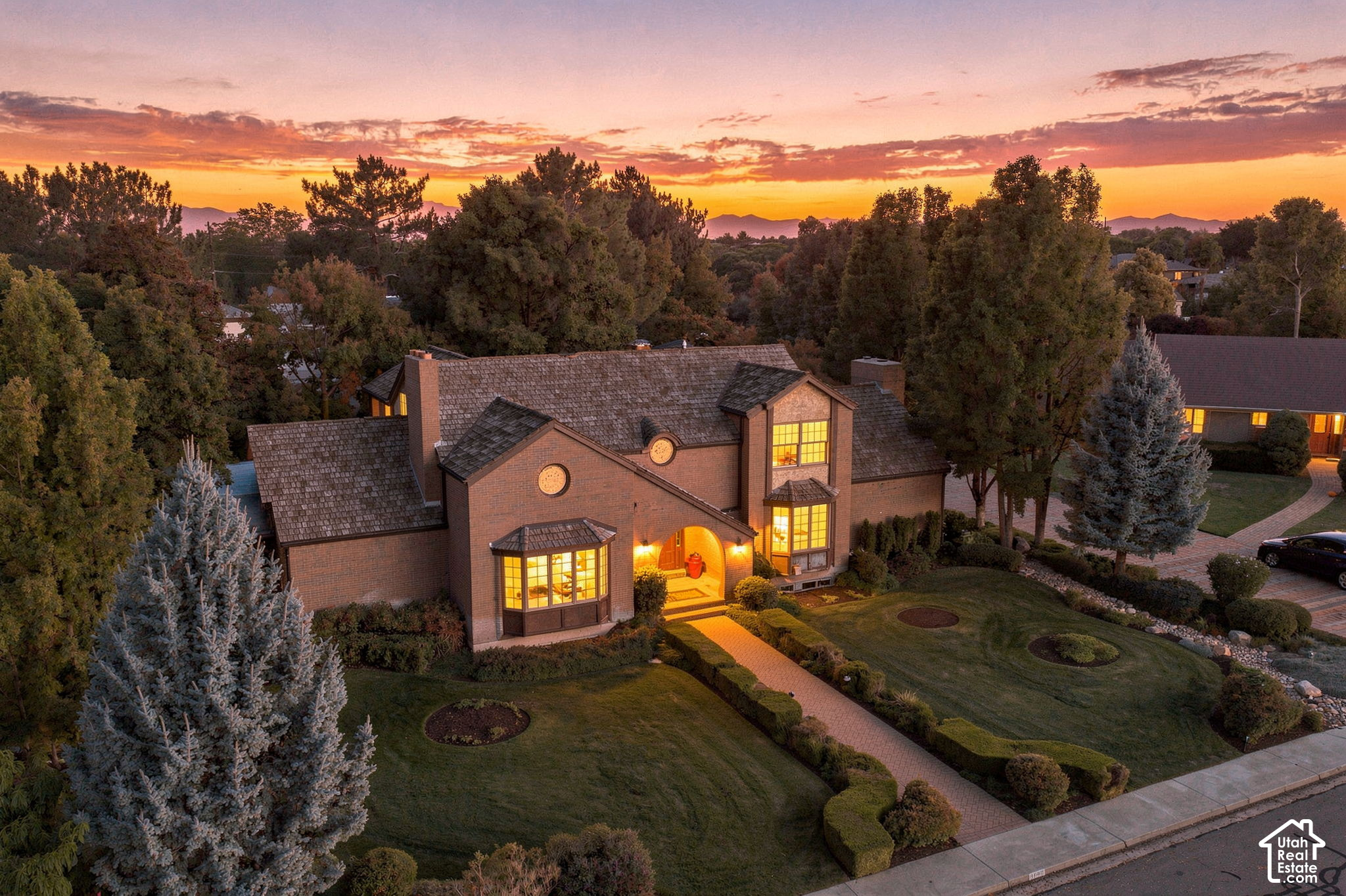 main property photo 41